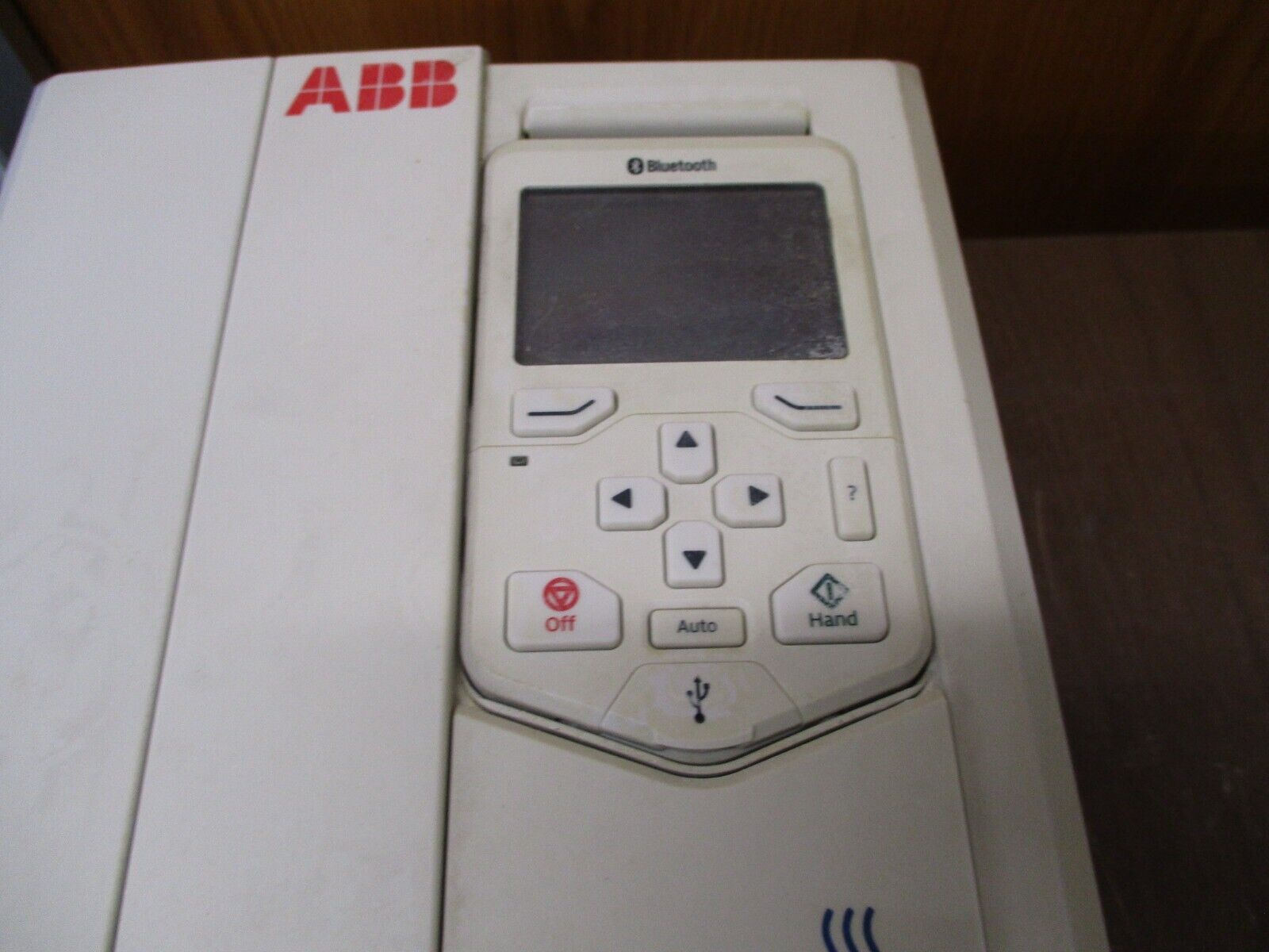 ABB ACH580 AC Drive ACH580-01-027A-4+0J400+P922 20HP 3Ph w/ Keypad Used