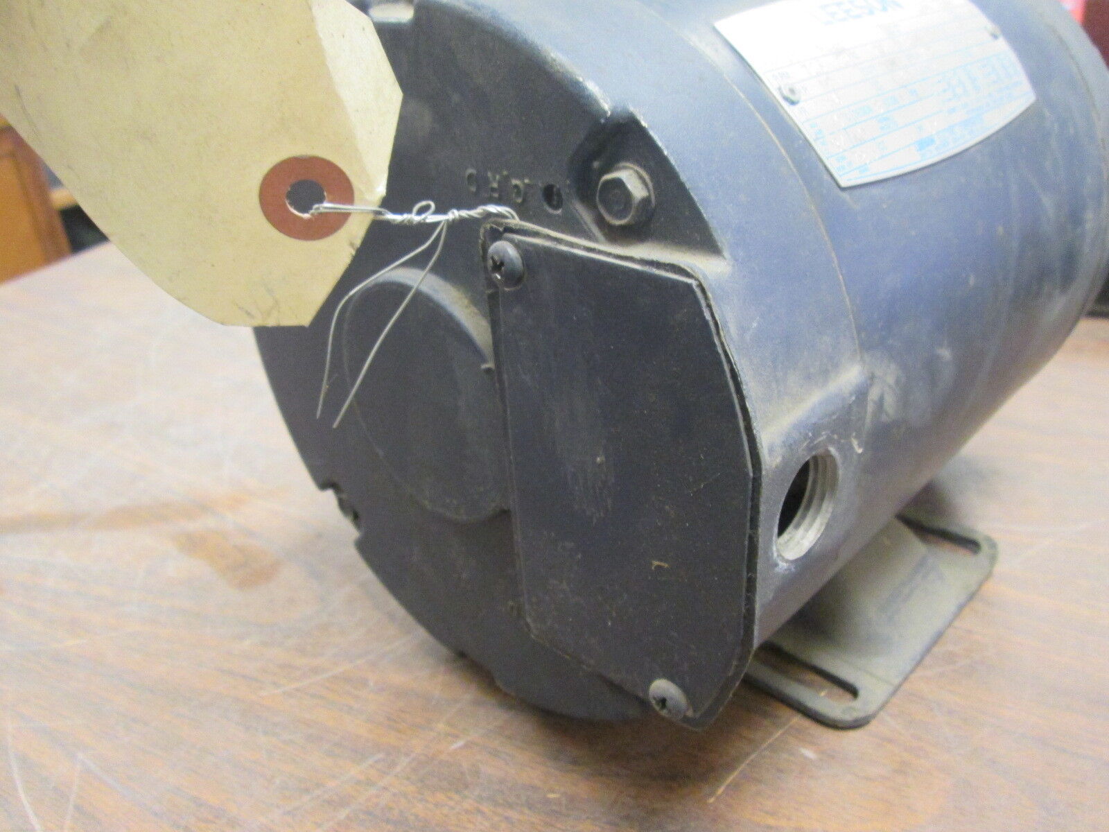 Leeson C6T17NB3E AC Motor 110032.00 ½HP 1725RPM FR:D56 ENCL:TENV 208-230/460V