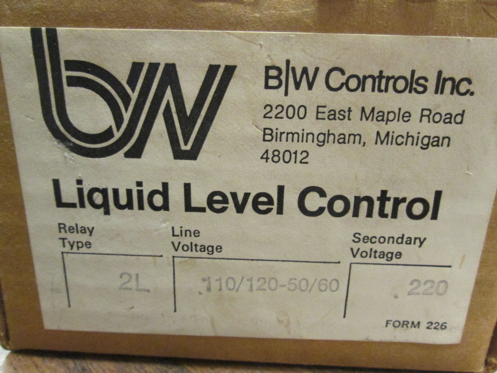 BW Controls Liquid Level Control 2L Line: 110/120V 50/60Hz Secondary: 220V