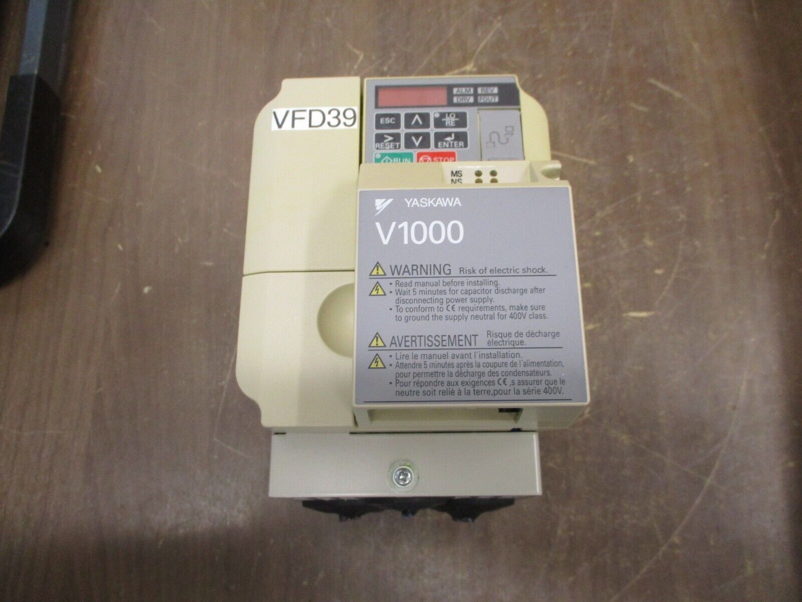 Yaskawa V1000 AC Drive CIMR-VU4A0009FAA Rev. C 5HP 3Ph Used