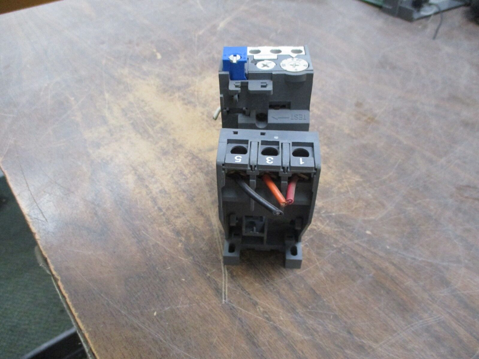 ABB Overload Relay TA25 DU 600V 3P Trip: 2.8-4A Used