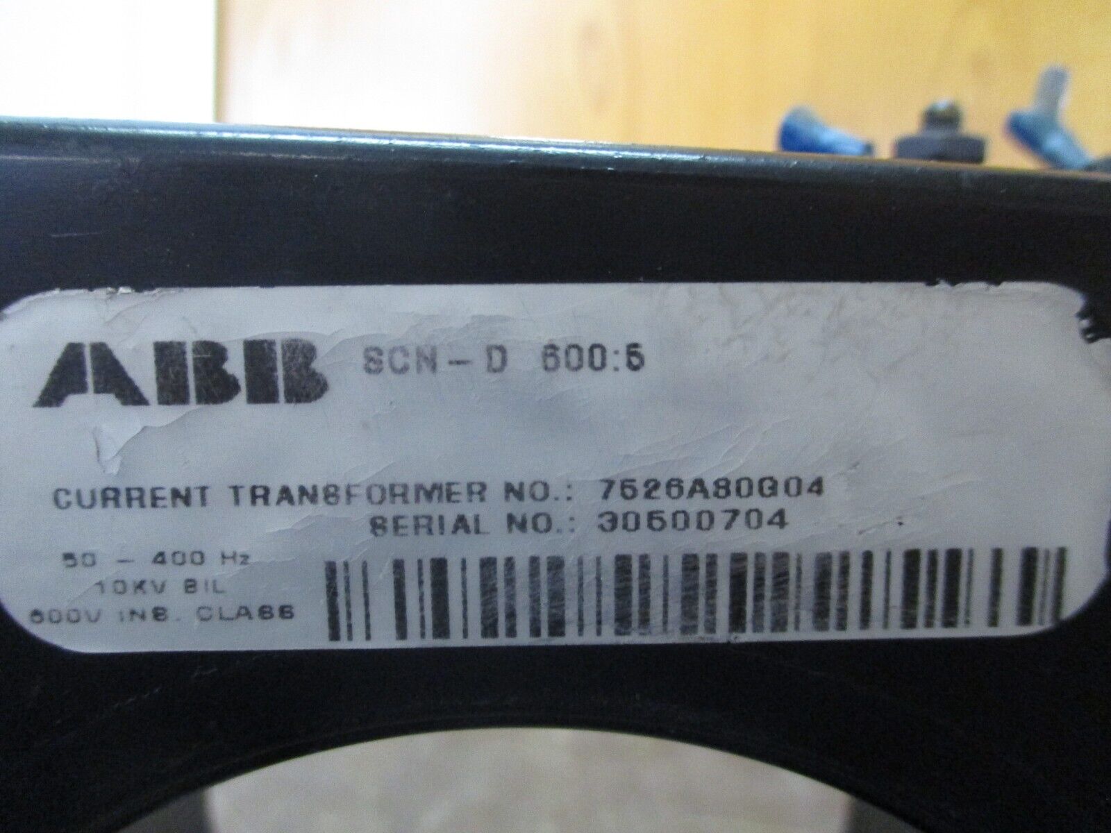 ABB SCN-D Current Transformer 7526A80G04 Ratio 600:5A 600V 50-400Hz 10kV BIL