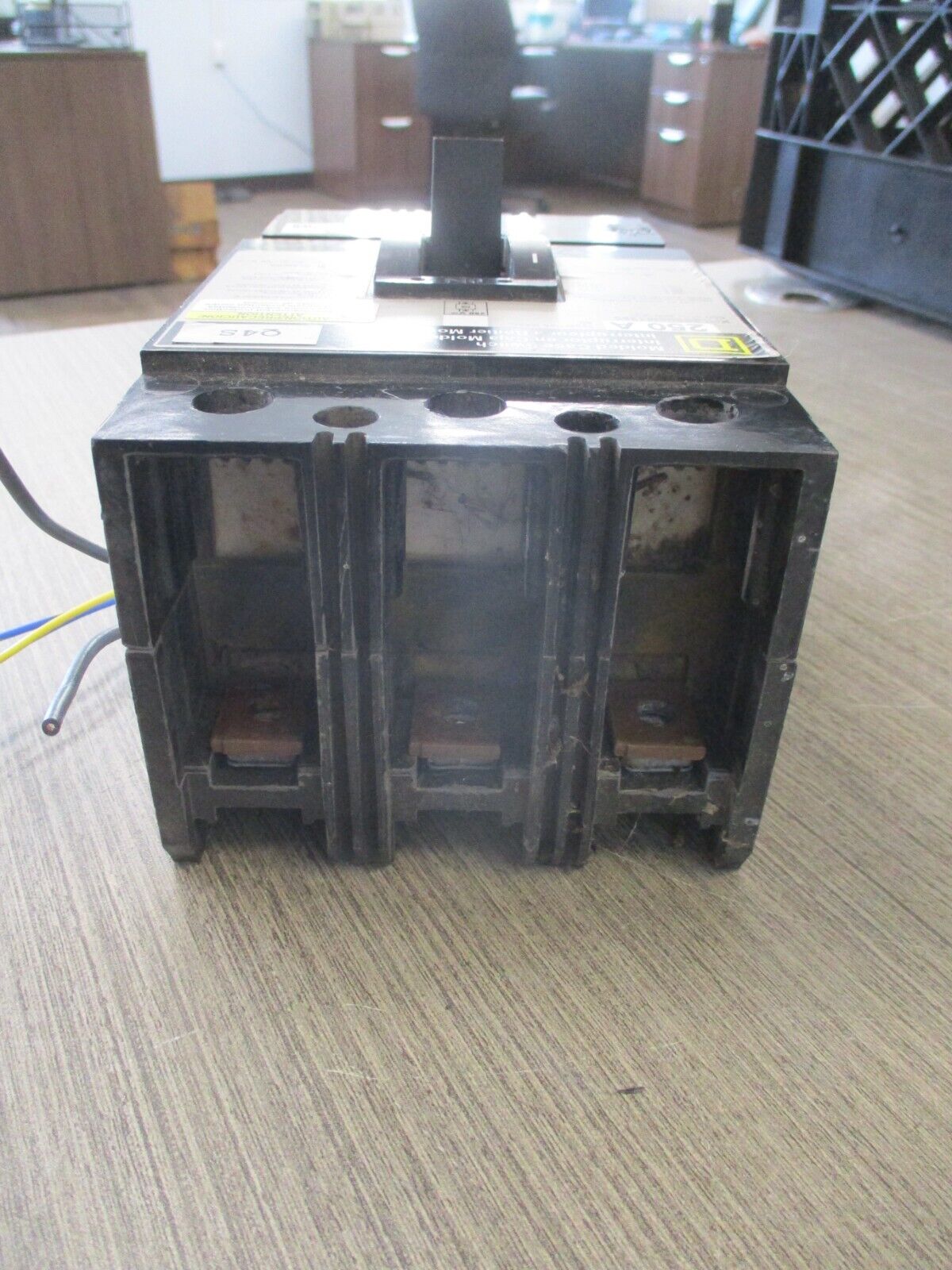 Sqaure D Circuit KHL36000M1212 250A 600V 3P Used.