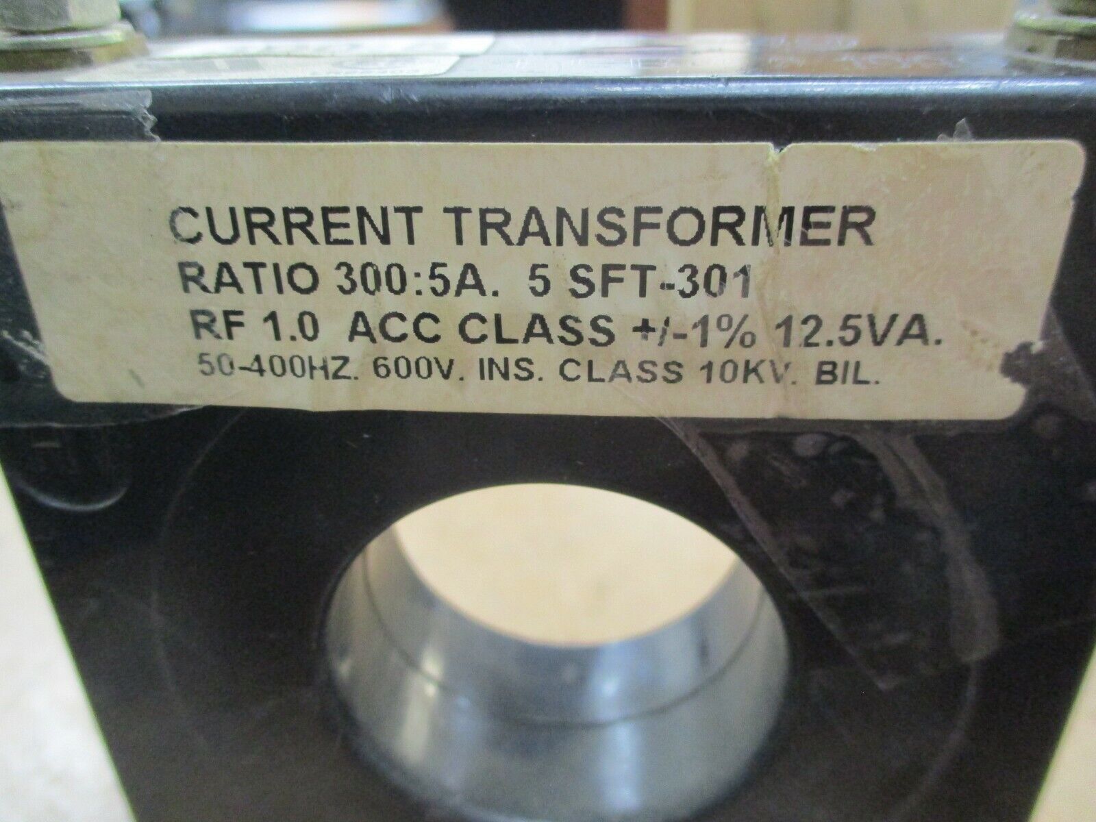 PMC Current Transformer 5 SFT-301 Ratio 300:5A 600V 50-400Hz 10KV BIL Used