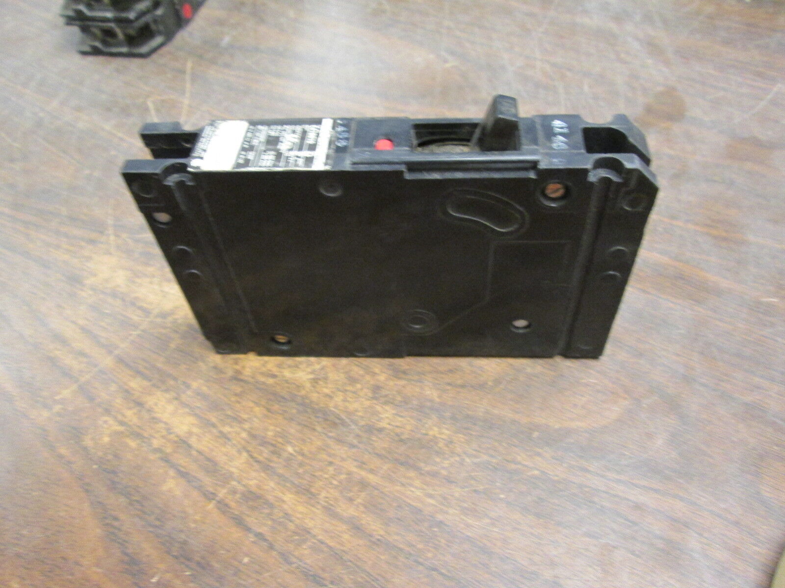 ITE Circuit Breaker E41B015 15A 277V 1P Used