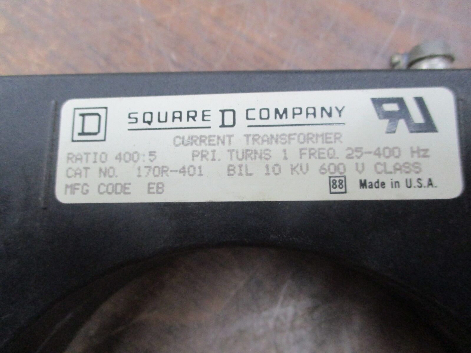 Square D Current Transformer 170R-401 Ratio 400:5A 600V 25-400Hz 10KV BIL Used