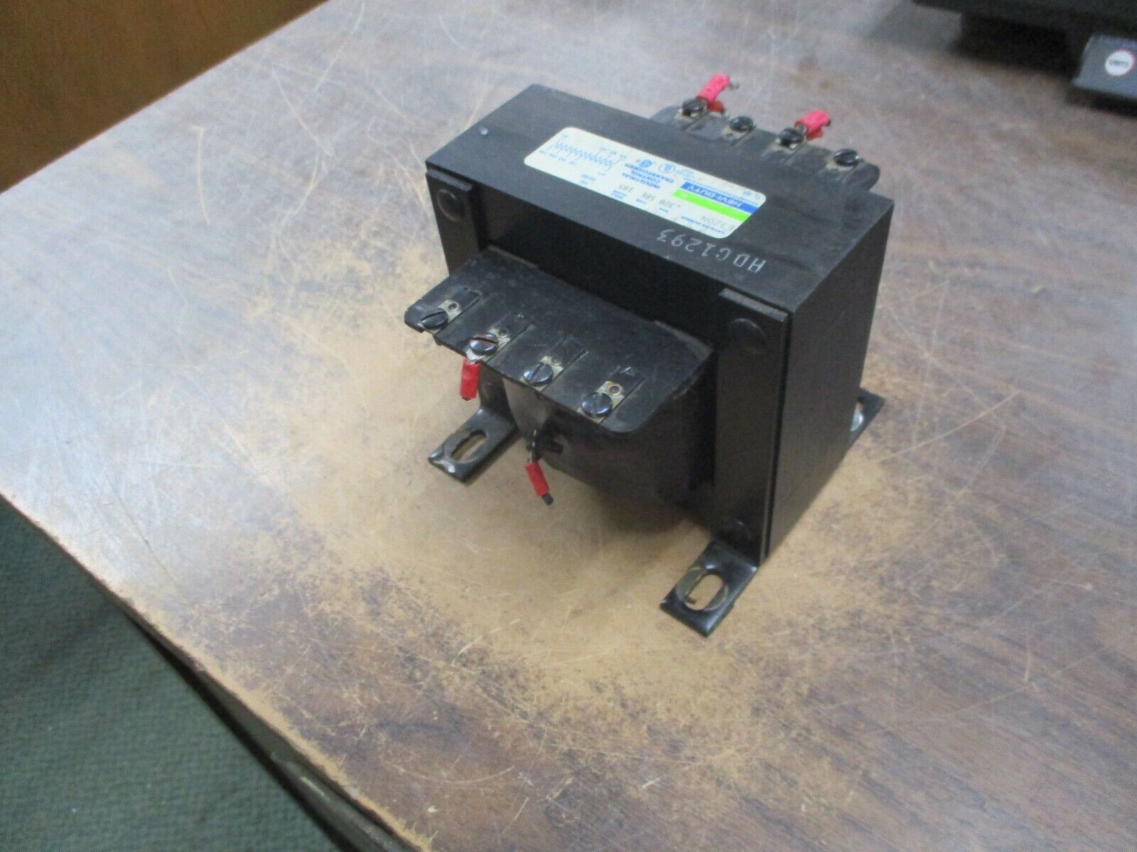 Hevi-Duty Type SBE Control Transformer E320N 0.320KVA 50/60Hz Used