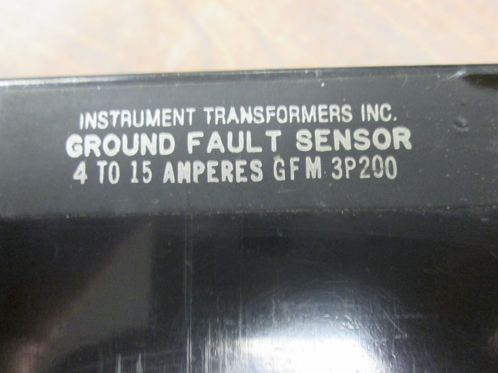 Instrument Transformers Ground Fault Sensor GFM 3P200 4-15A Used