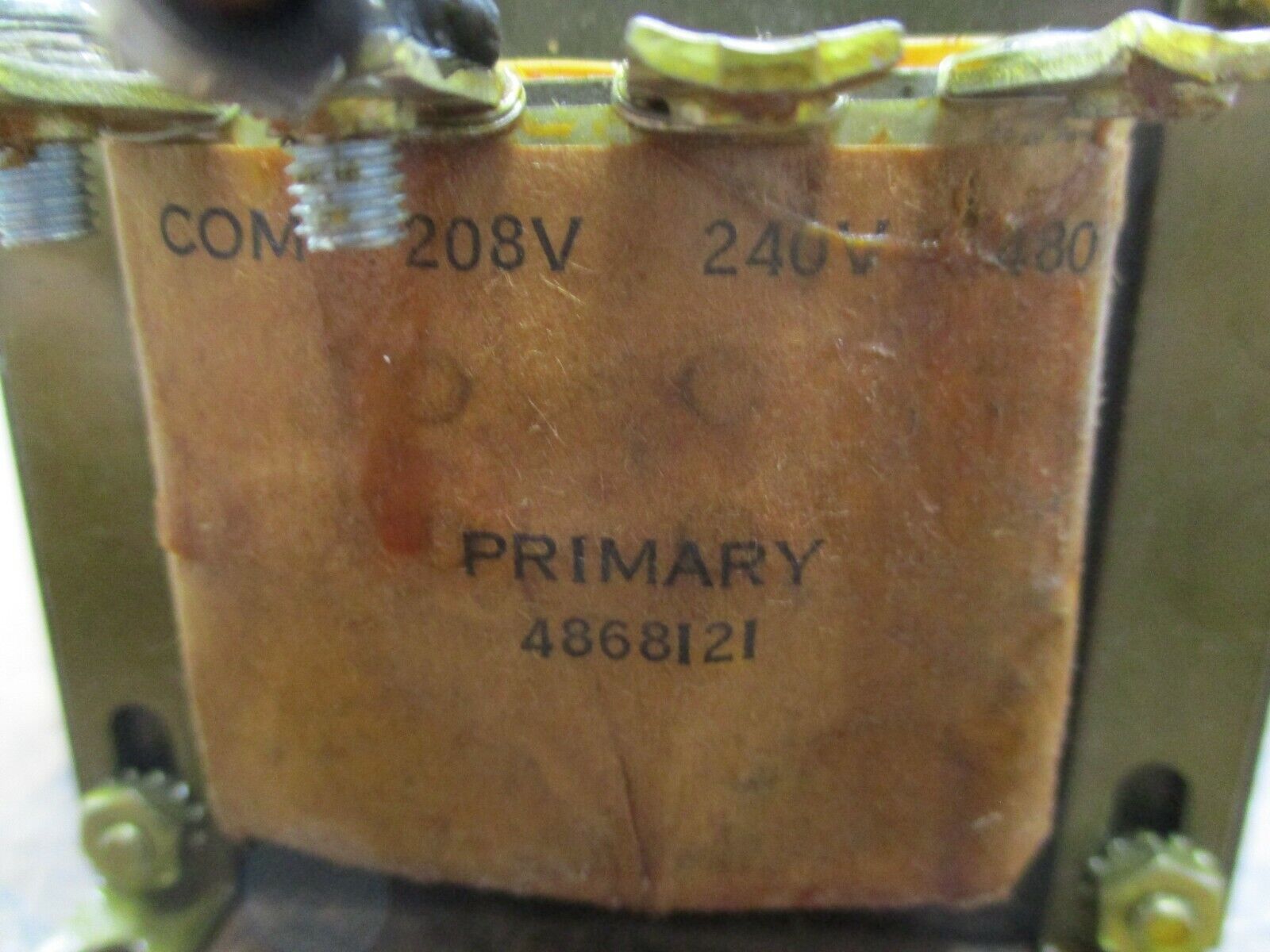 Misc. Brand Transformer 486-81376 Pri: 208/240/480V Sec: 120V Used