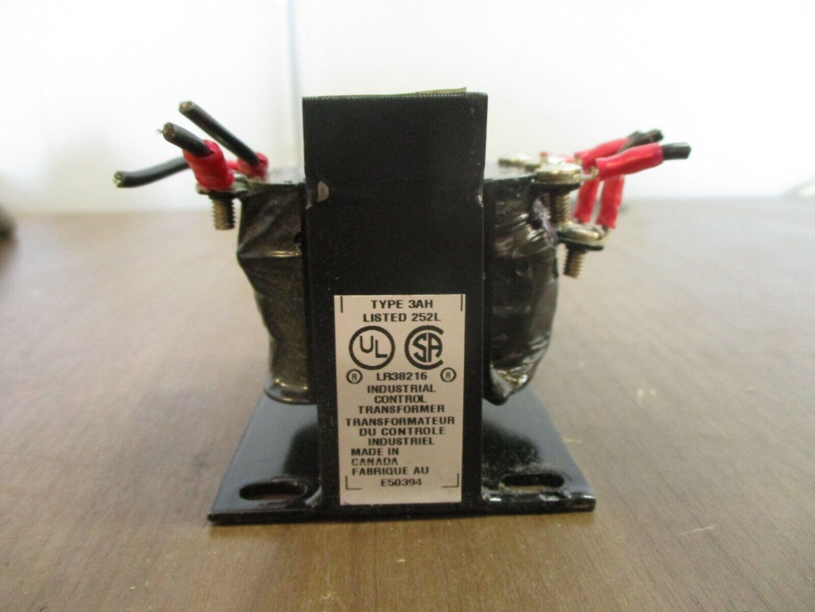 Hammond Transformer 151152 20VA Pri: 120/230/277/346V Sec: 120V 50/60Hz Used