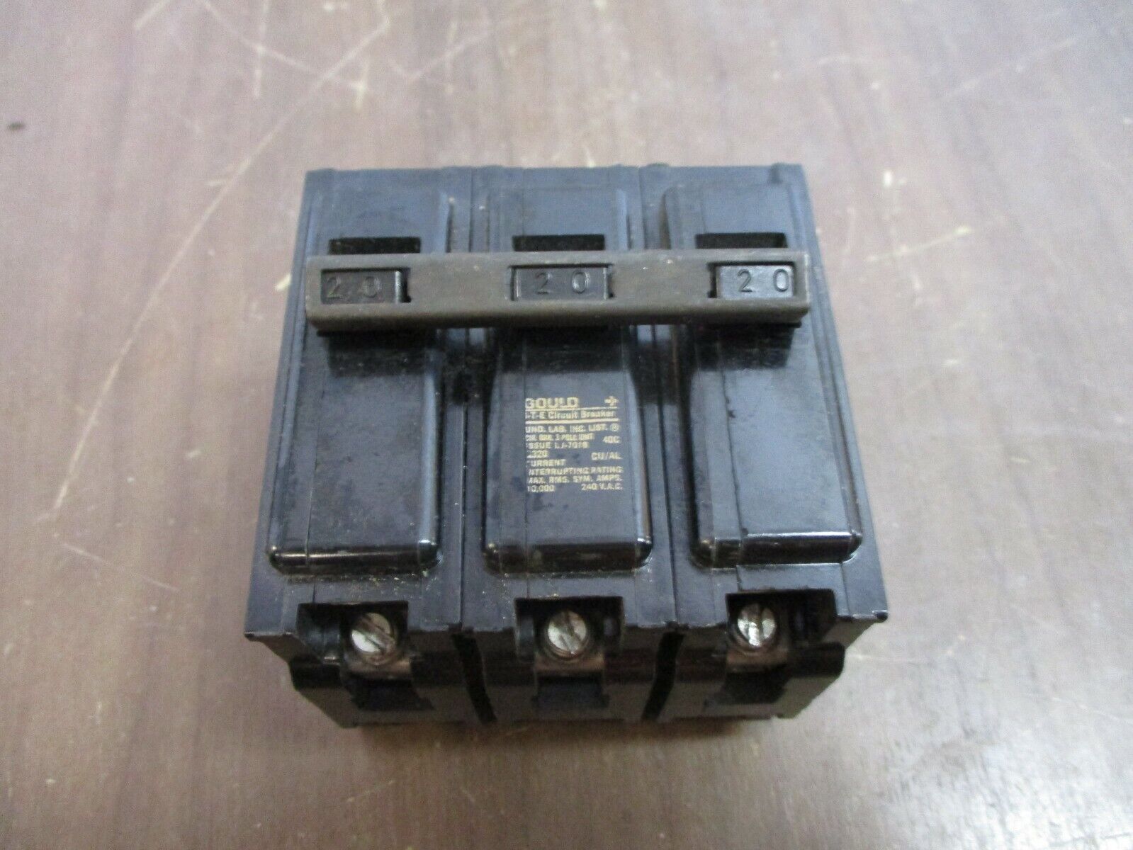 ITE QP Clip-On Circuit Breaker Q320 20A 240V 3P Used