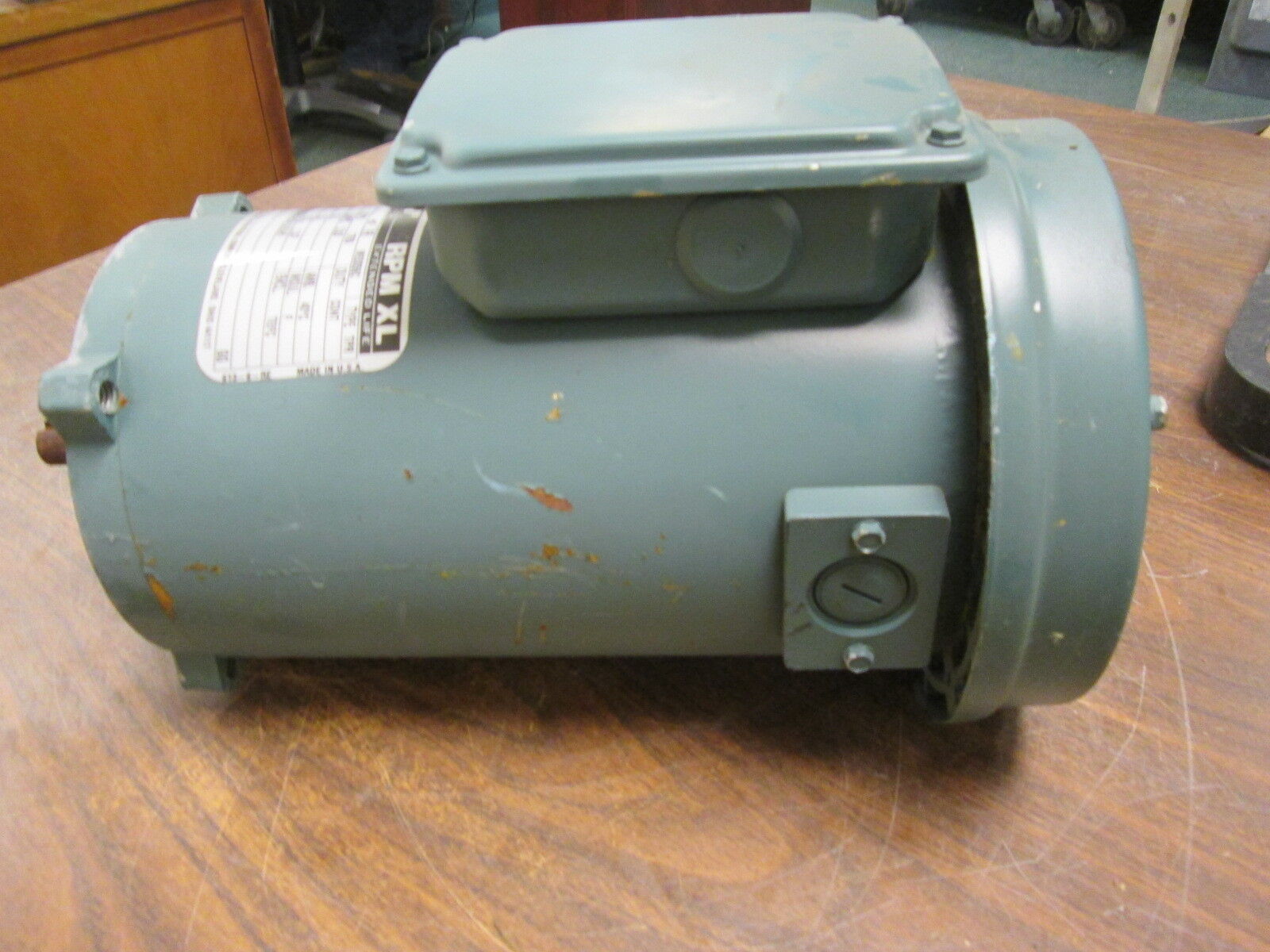 Reliance DC Motor T56S1004A ½HP 1800RPM FR:ME0056C ENCL:TEFC 90V 5.2A Used