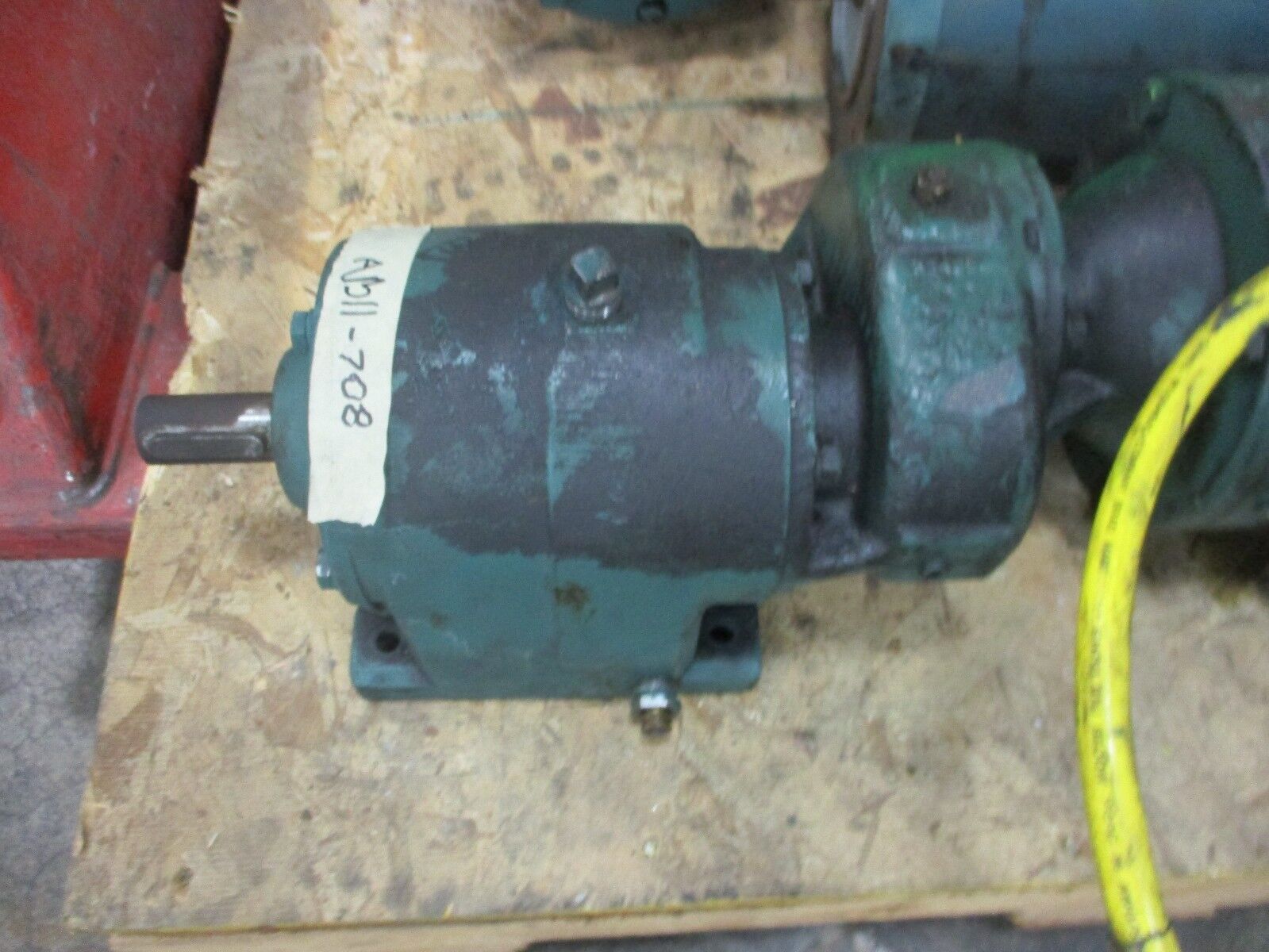 Reliance Duty Master AC Motor w/ Gear B79B3127M-UZ 1/2HP 1800RPM FR:FB56C Used