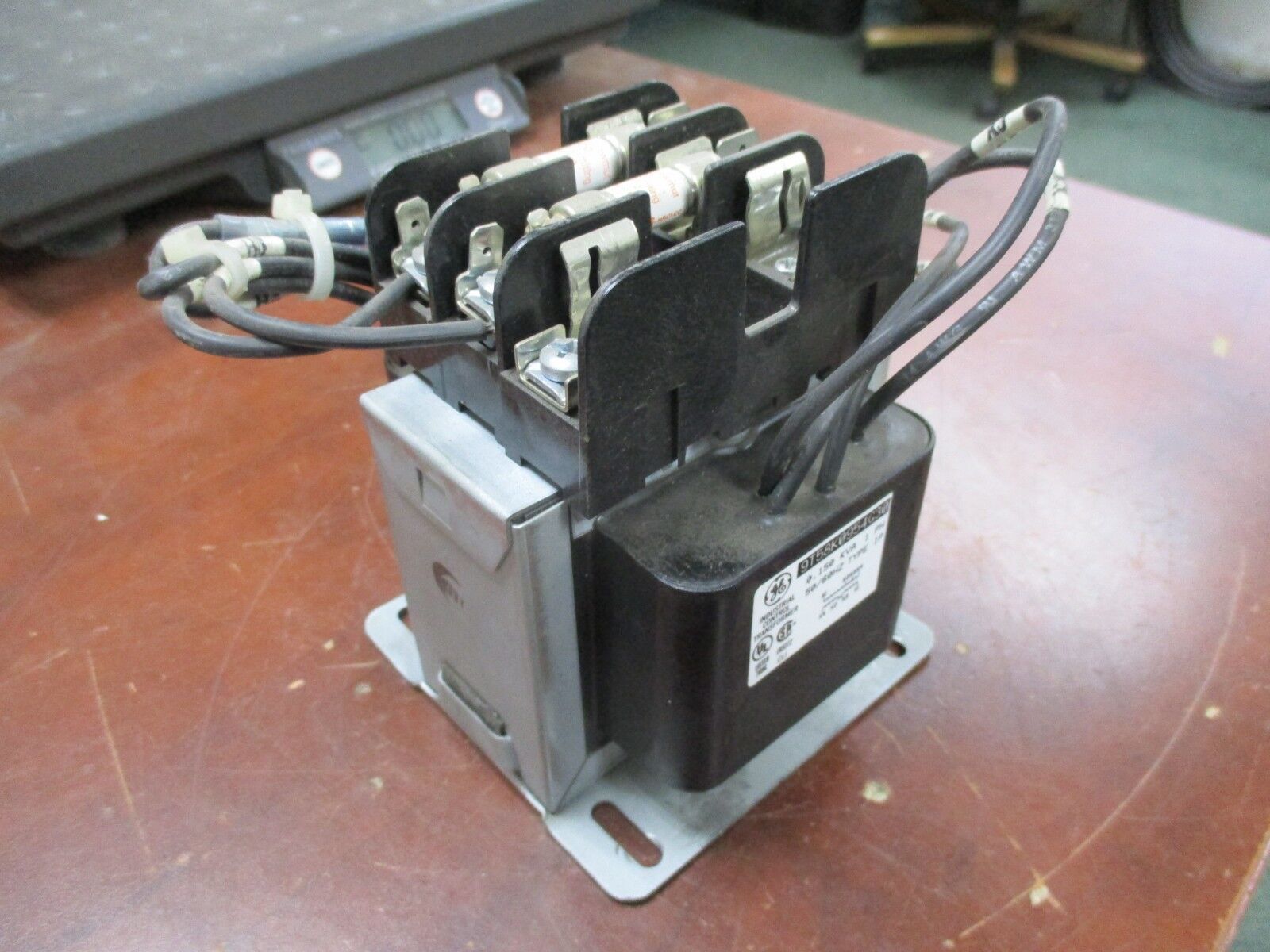 GE Type IP Control Transformer 9T58K0954G30 0.150KVA Pri: 416V Sec: 220V Used