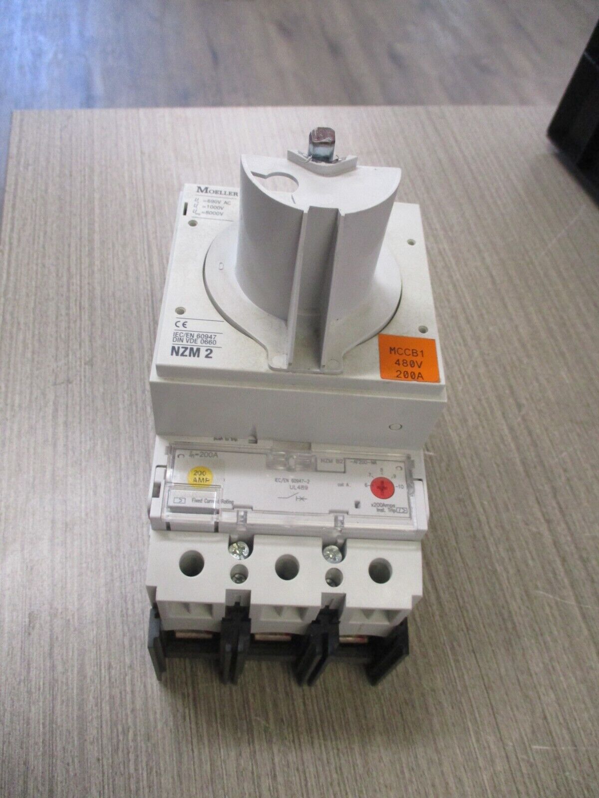 Moeller Breaker Disconnect NZM B2-AF200-NA 200A 480V 3P *No Handle* Used.