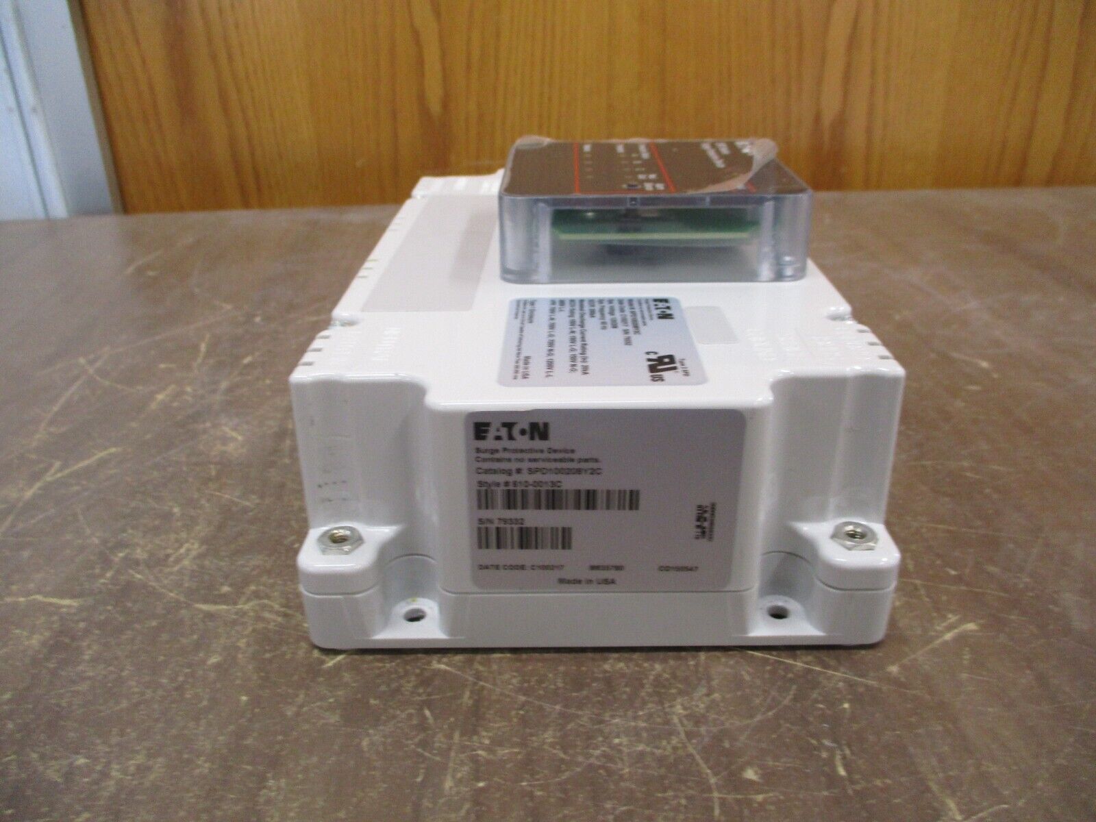 Eaton SPD Series Surge Protective Device SPD100208Y2C 120/208V 60Hz Used