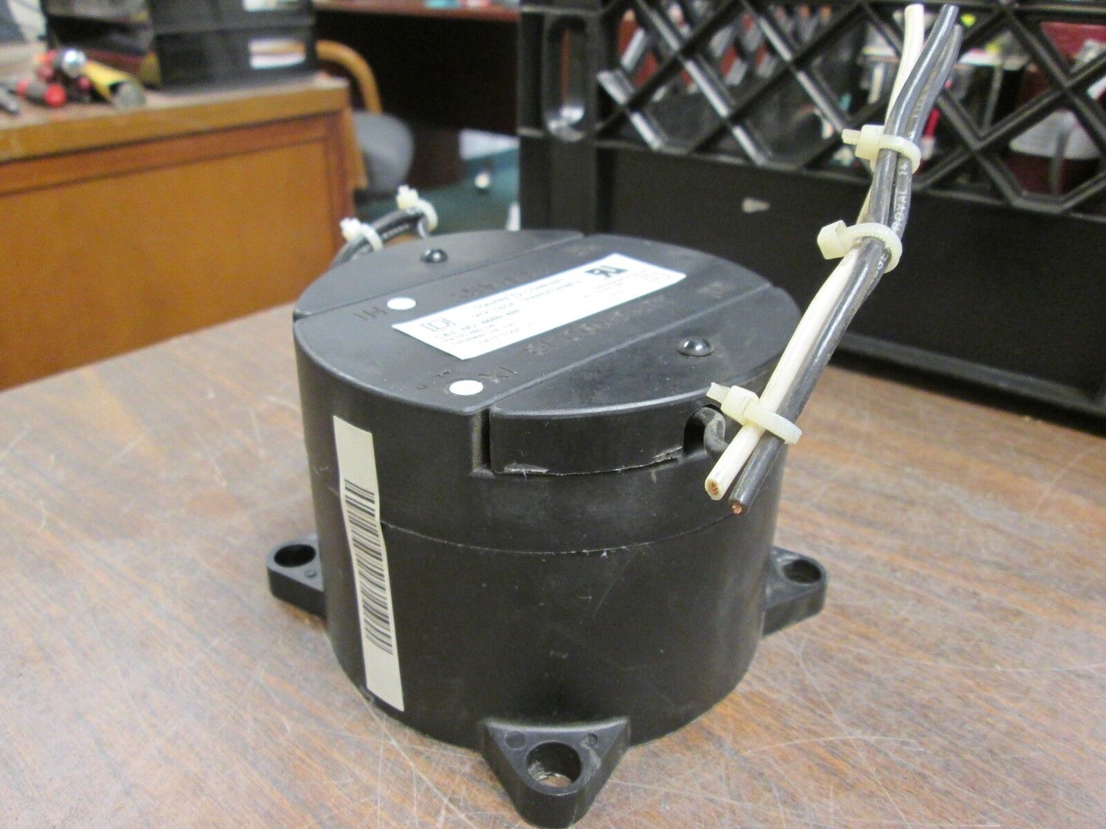 Square D Voltage Transformer 460R-480 Ratio 480:120 Used