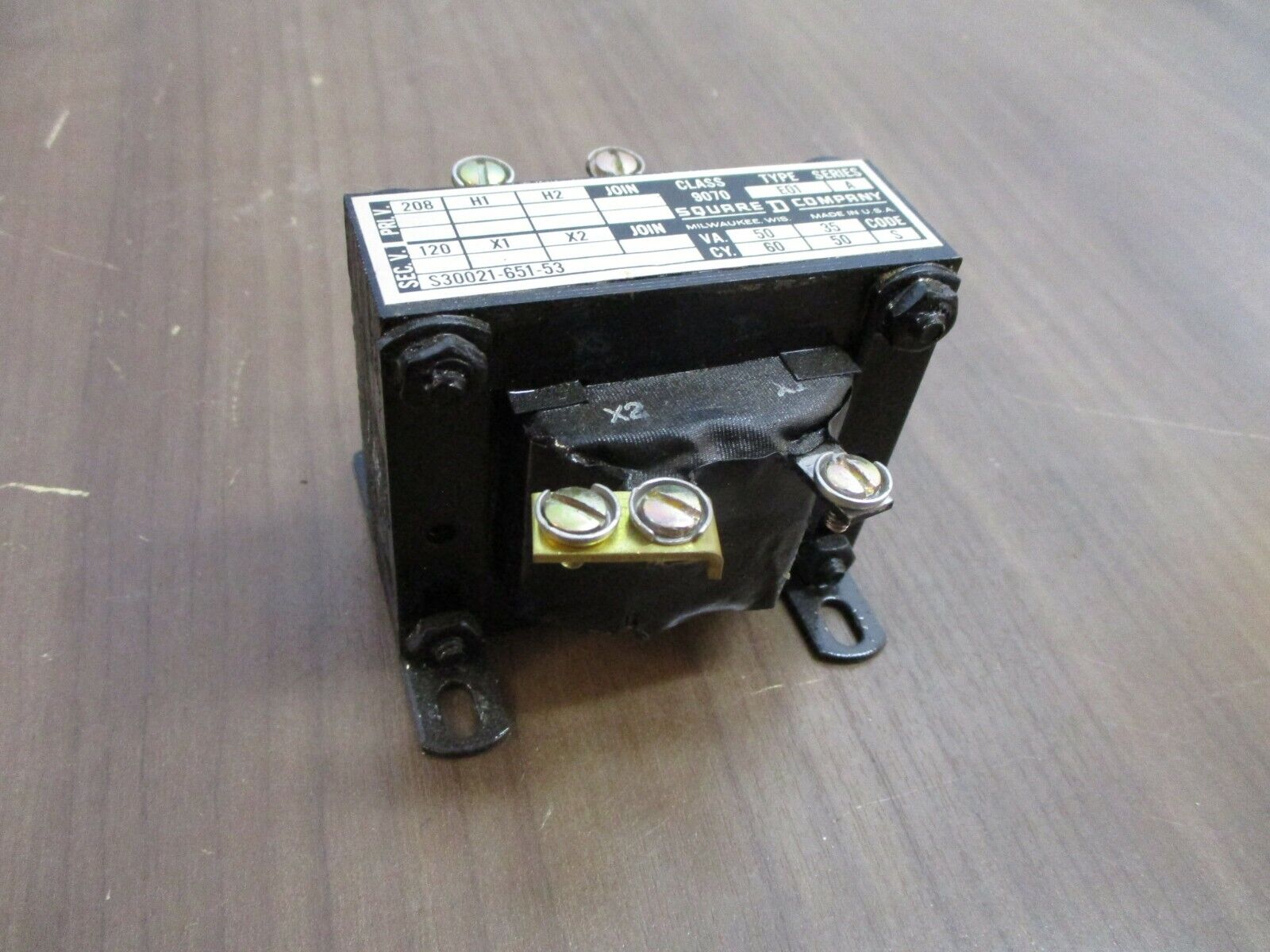 Square D Transformer 9070 E01 Ser. A 50VA Pri: 208V Sec: 120V Used