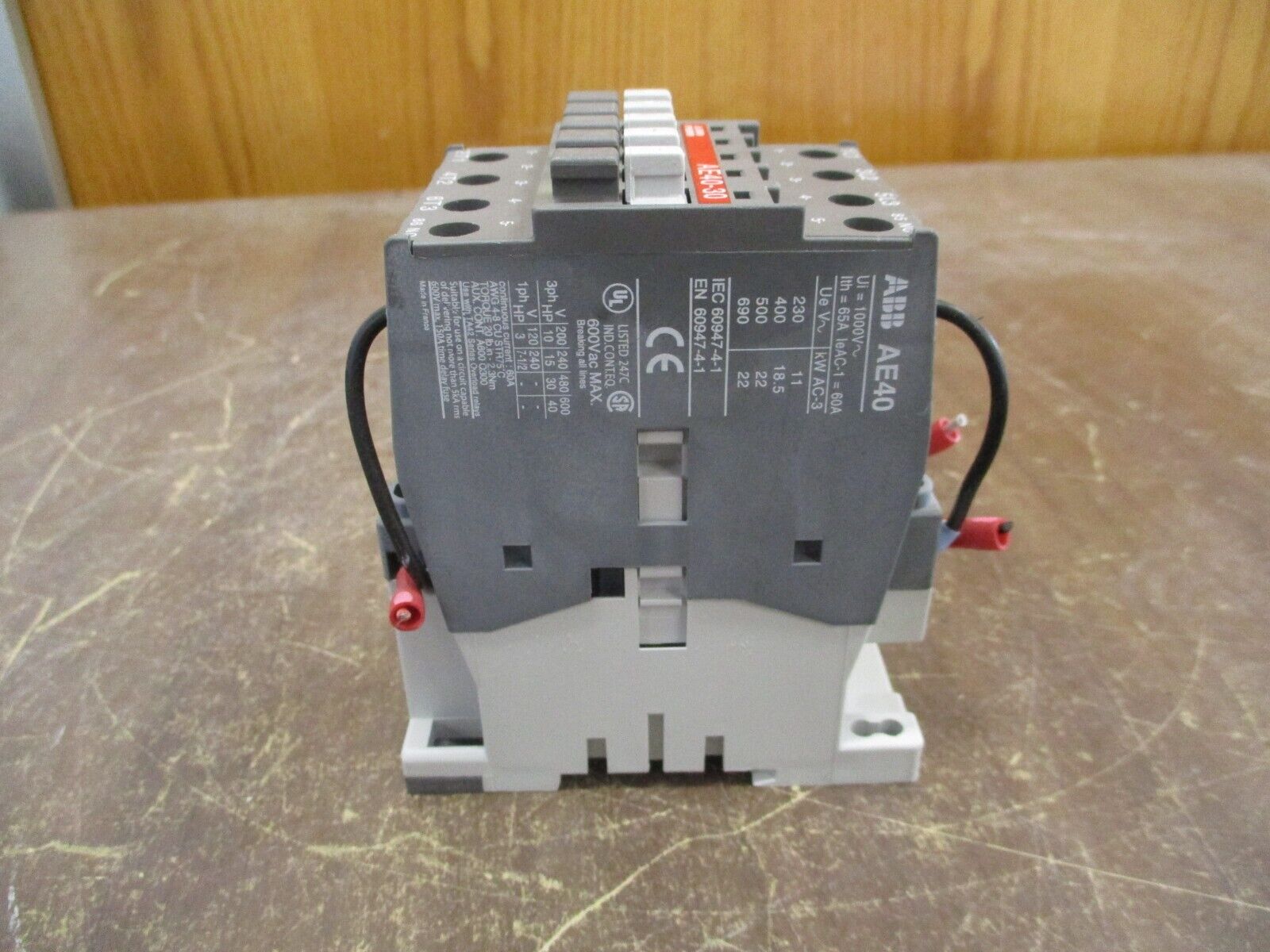 ABB Contactor AE40-30 24VDC Coil 60A 600V Used