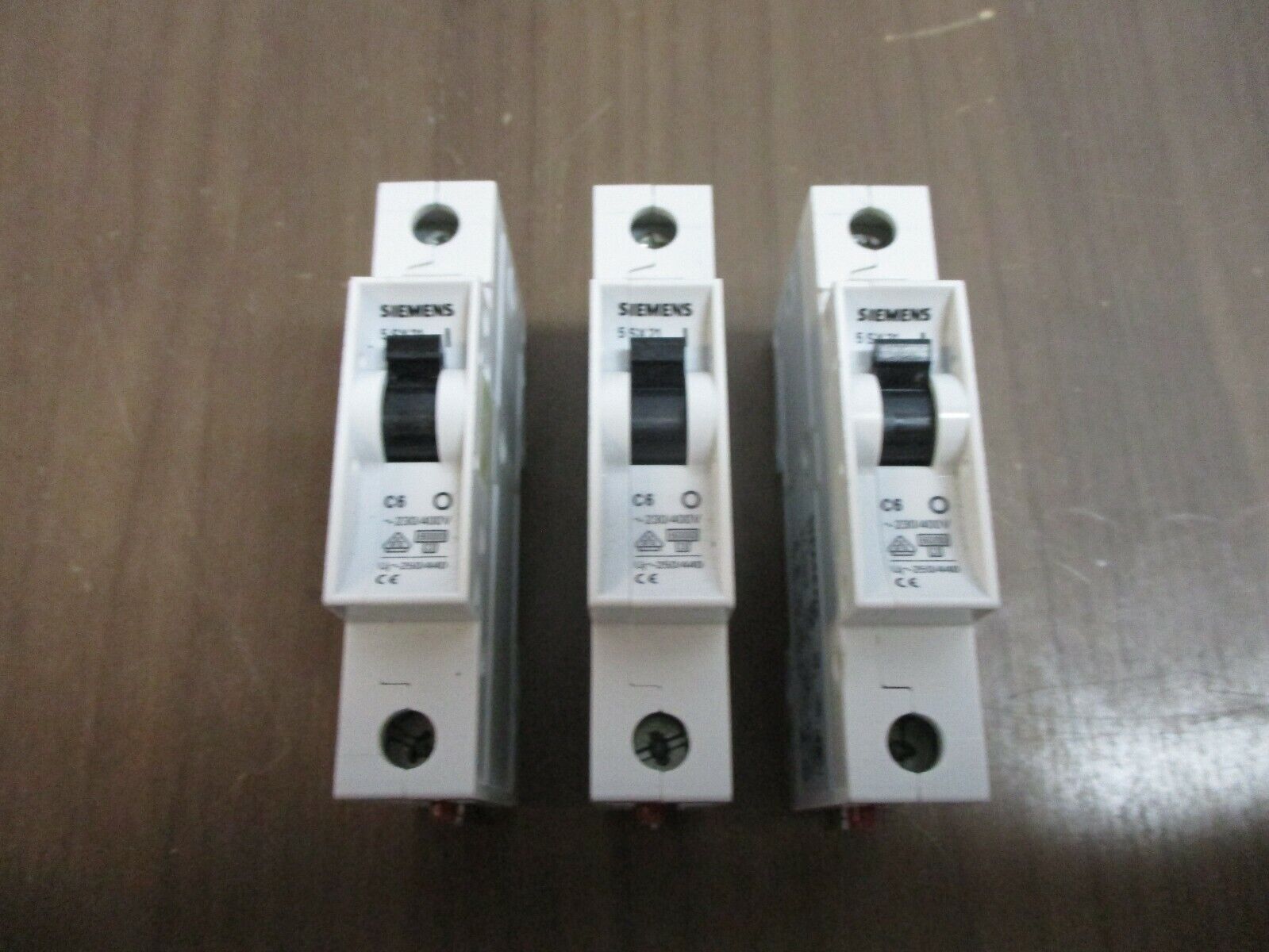 Siemens Circuit Breaker 5SX21-C6 6A 230/400V 1P *Lot of 3* Used