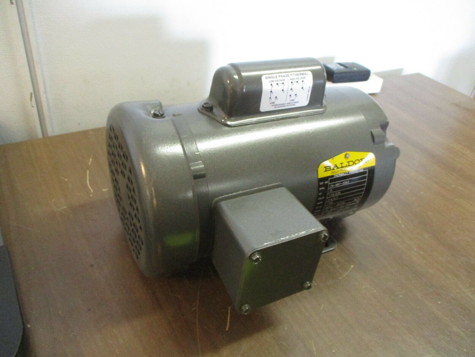 Baldor Industrial Motor 0.5HP 115/230V 7.4/3.7A 1800RPM 60Hz 1Ph *No Box*