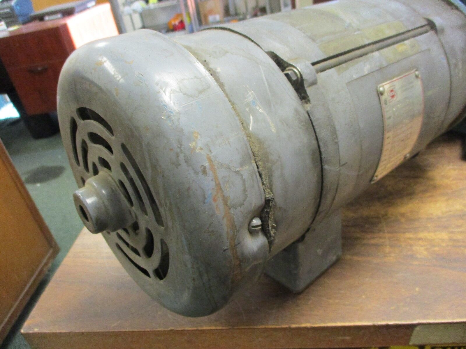 Seco Electronics DC Motor w/ SM-Cyclo 27F20-1190 1HP 1800RPM FR: 56C 107.5A Used