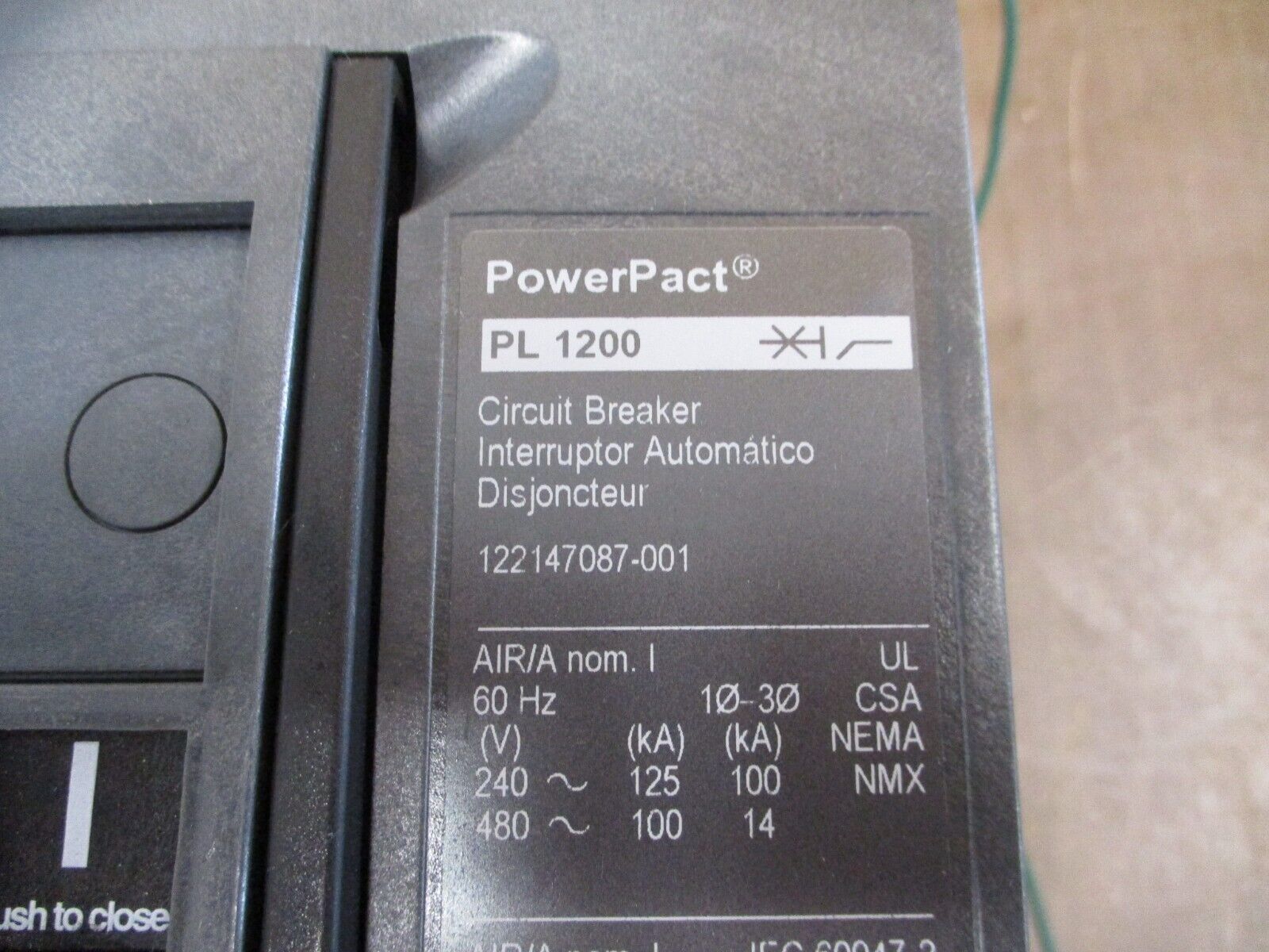 Square D PowerPact Circuit Breaker PL 1200 1200A 480V 60Hz MicroLogic 3.0 Trip