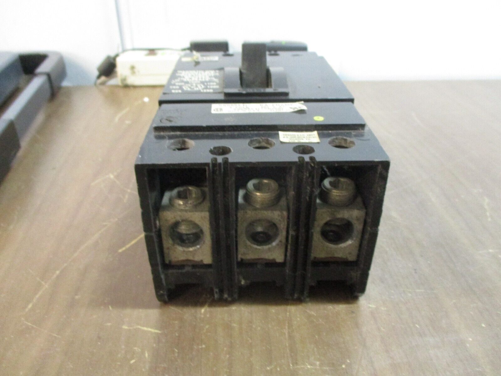 Square D Circuit Breaker KAL-36225-25M 225A 600V 3P Used