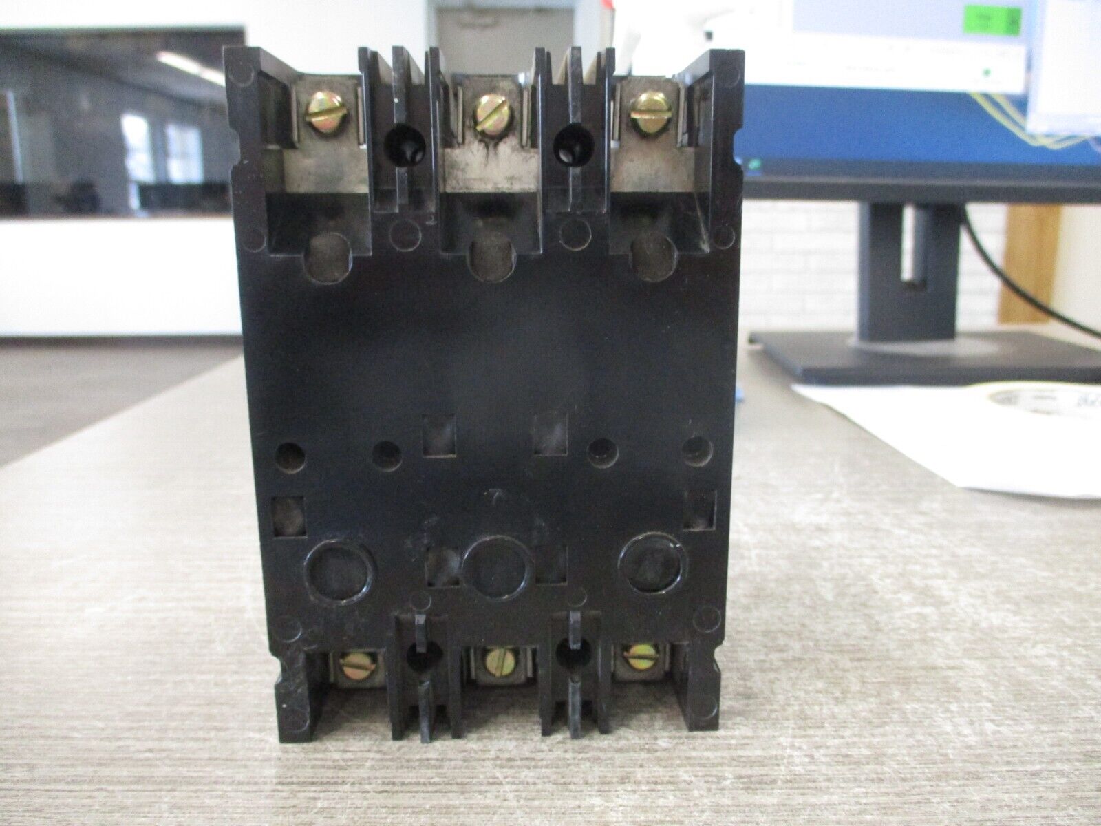 Westinghouse Motor Protector Circuit Breaker MCP13300 Trip: 100-300A 600V 3P