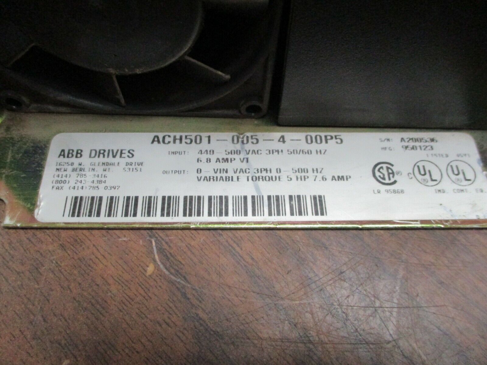 ABB ACH 500 AC Drive ACH501-005-4-00P5 5HP 3Ph *Chipped/Cracked Corners* Used