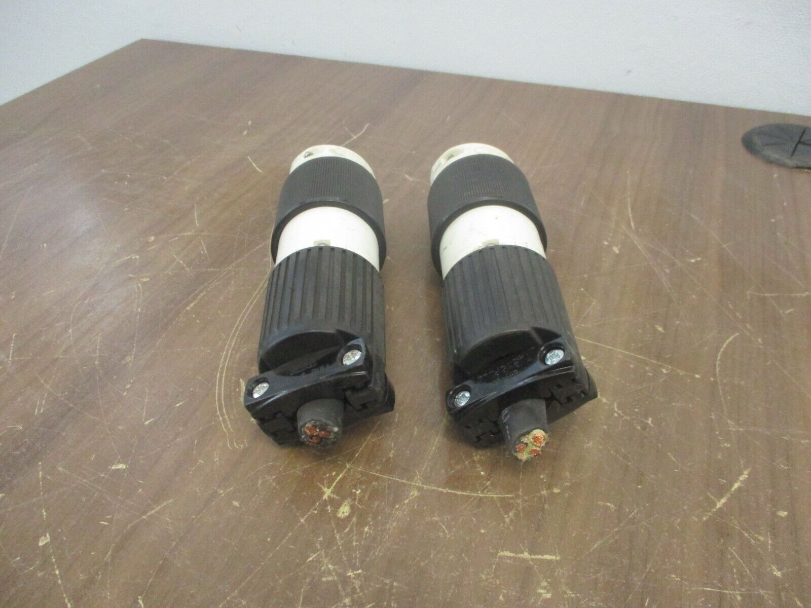 Cooper/Woodhead Plug & Connector Set NEMA L6-30 250V 30A Used **Lot of 2**