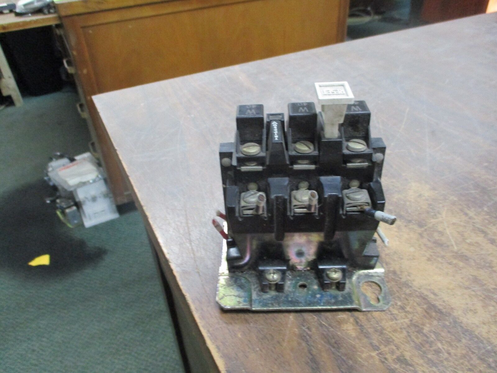 Allen-Bradley Overload Relay 592-B0V169 Ser B 120-600VAC *Heaters May Vary* Used