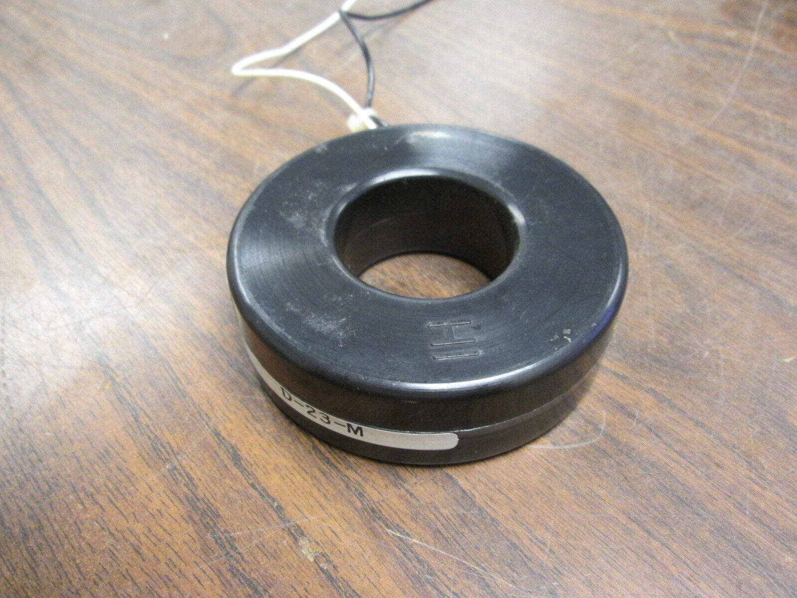 Sqaure D Current Transformer 5N-151 Ratio: 150:5A 2.5VA Used