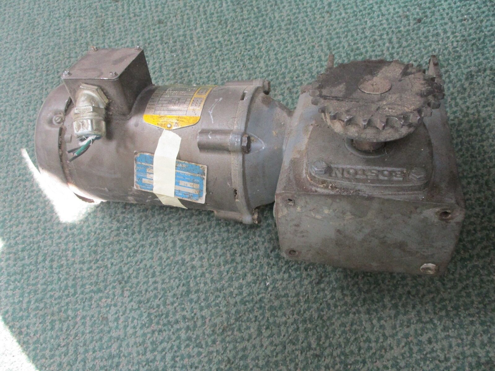 Baldor AC Motor W/Gear VM5542 3/4HP 1800RPM 208-230/460V 3.2-3.0/1.5A Frame: 56C