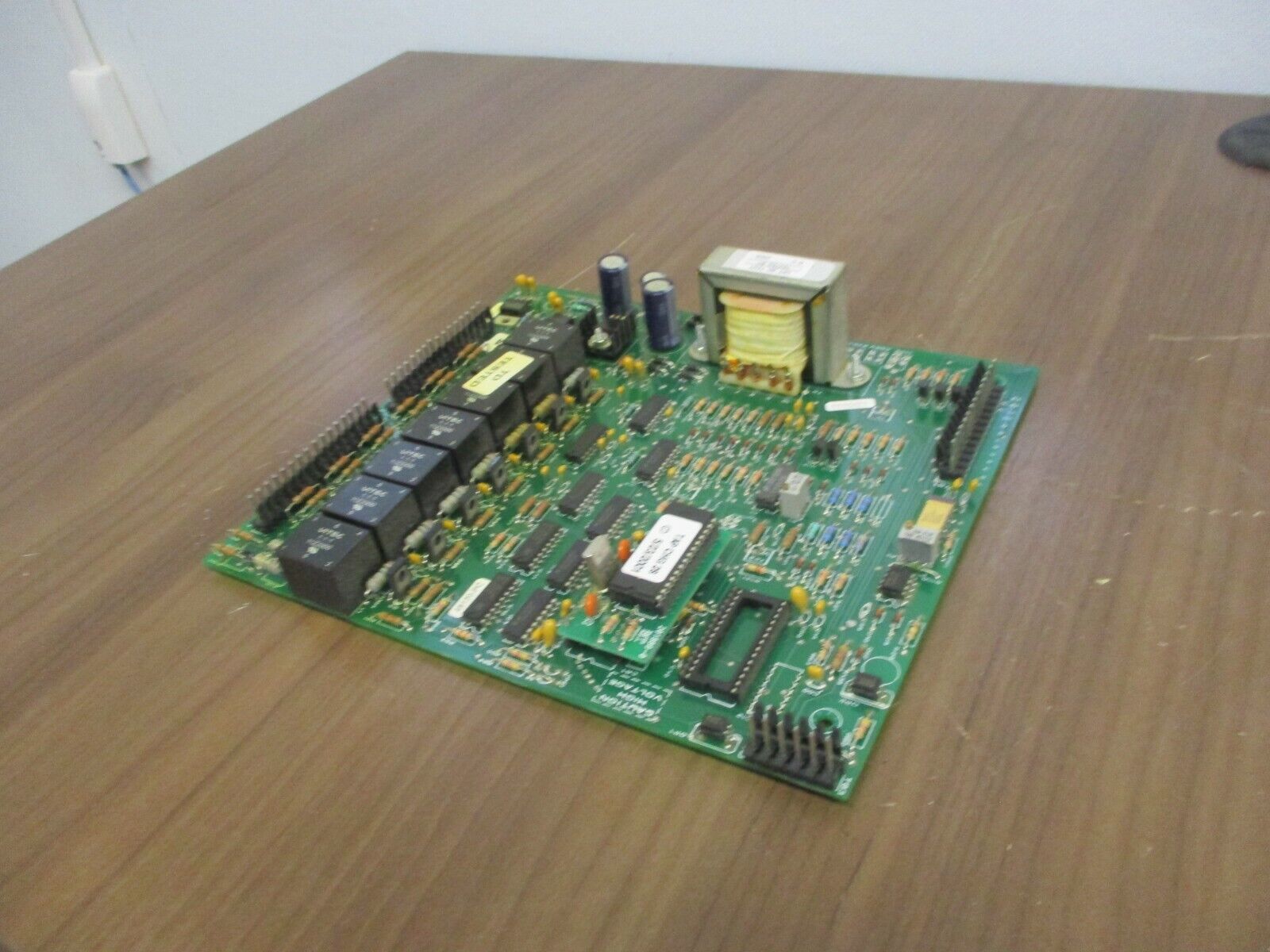 Yaskawa PLC Board 415254 Used