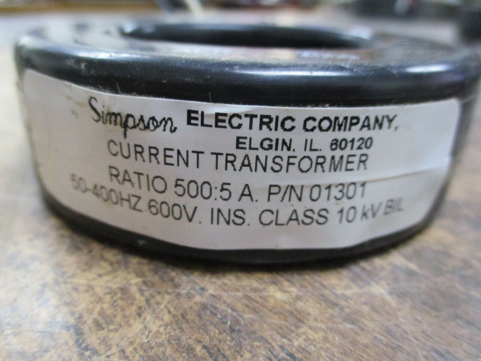 Simpson Current Transformer 01301 Ratio 500:5A 600V 50-400Hz 10KV BIL Used