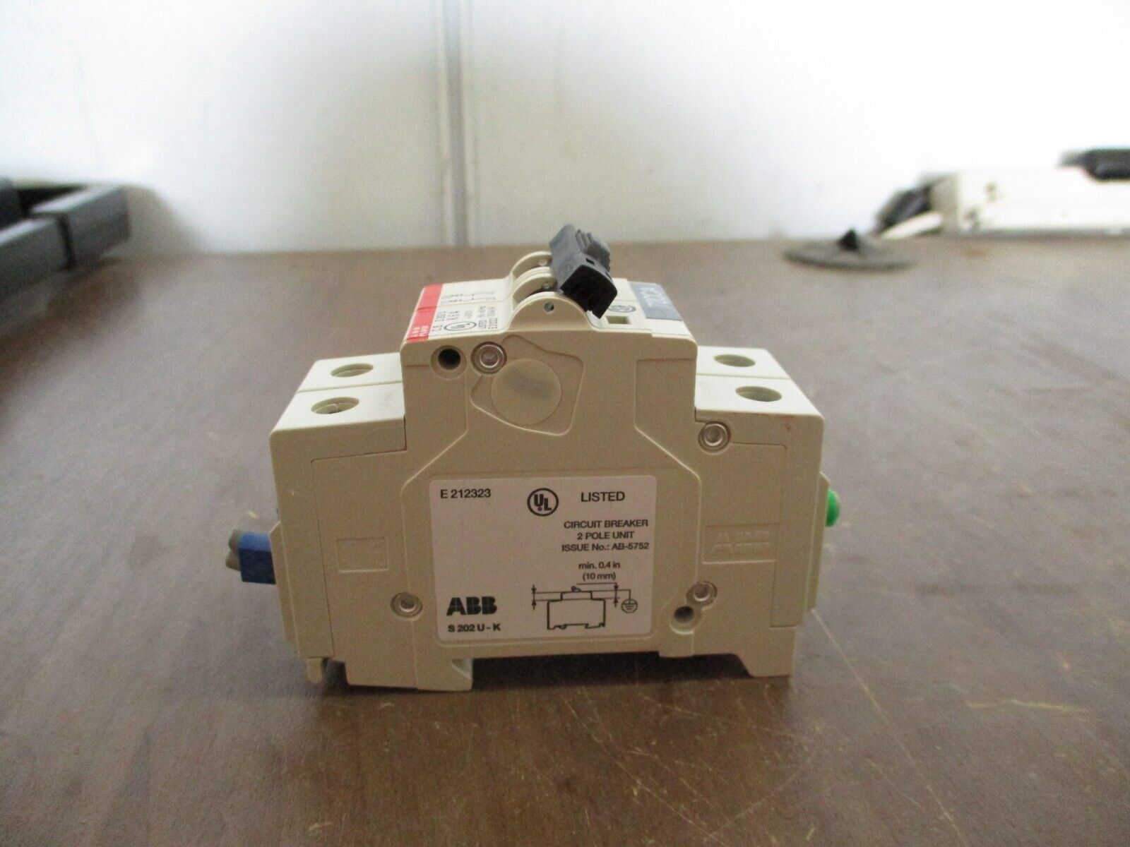 ABB Circuit Breaker S202UK6A 6A 240V 2P *Missing (1) DIN Rail Mount* Used