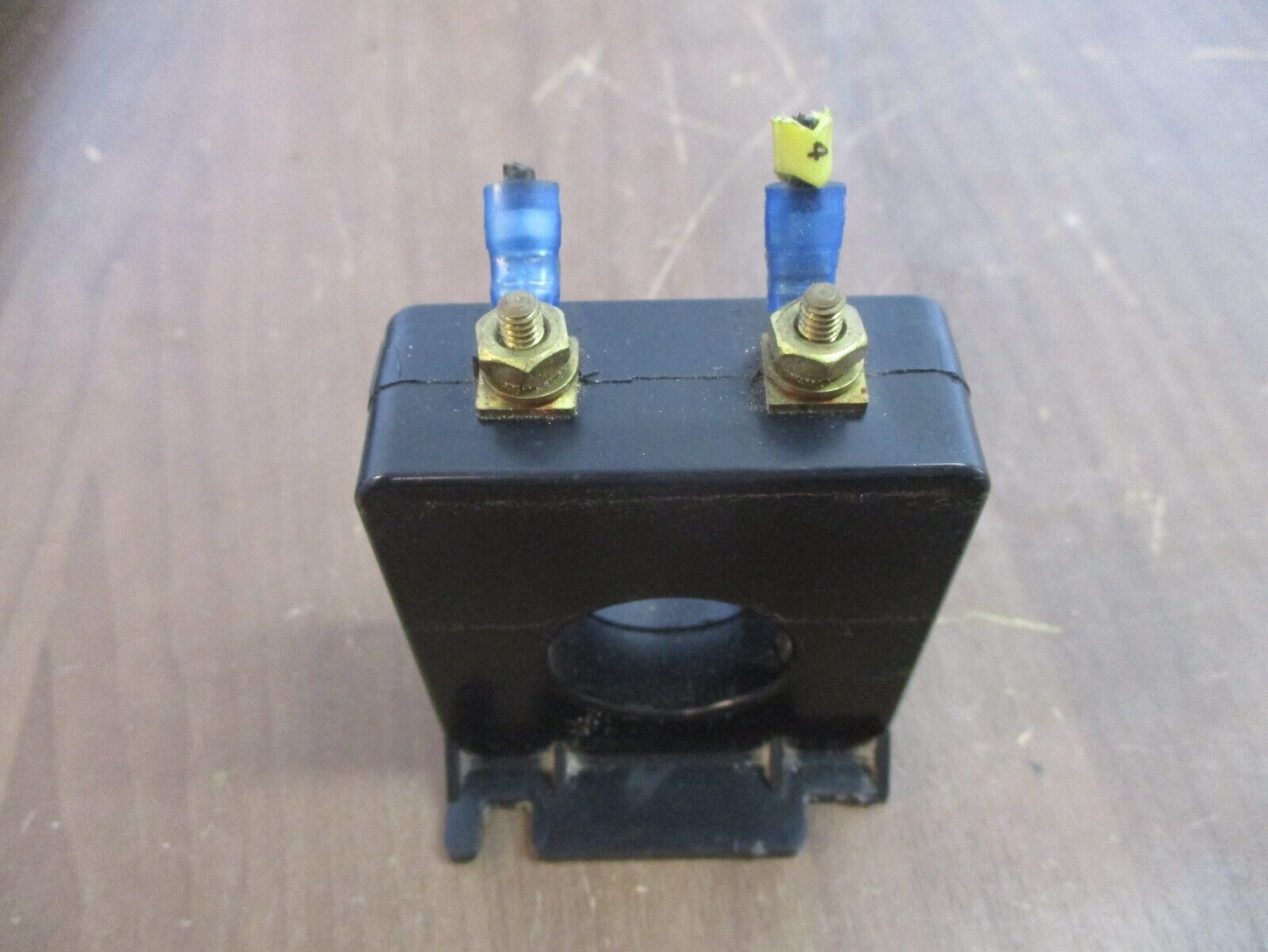 Instrument Transformers Current Transformer 2SFT-151 Ratio 150:5A 600V 50-400Hz