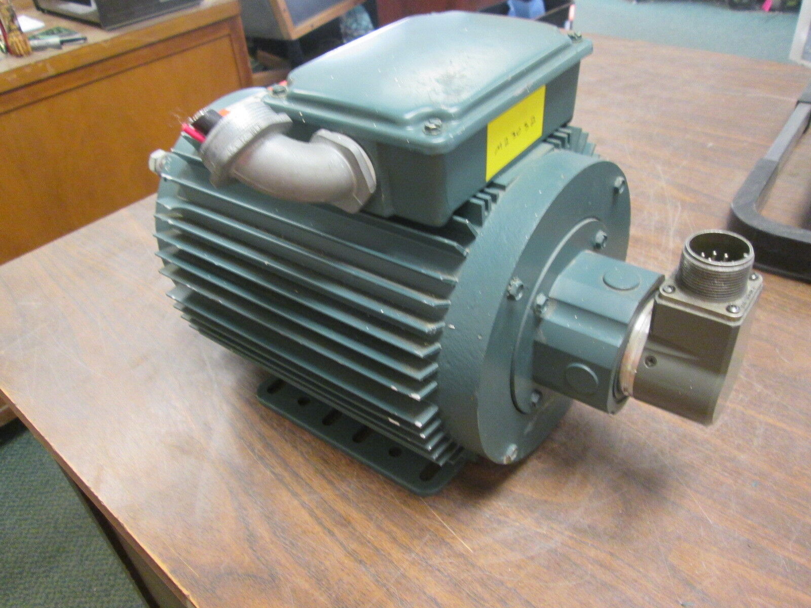 Reliance AC Motor w/ Encoder P14A5803P-AC 1HP 1736RPM FR:WC143TC 230/460V Used