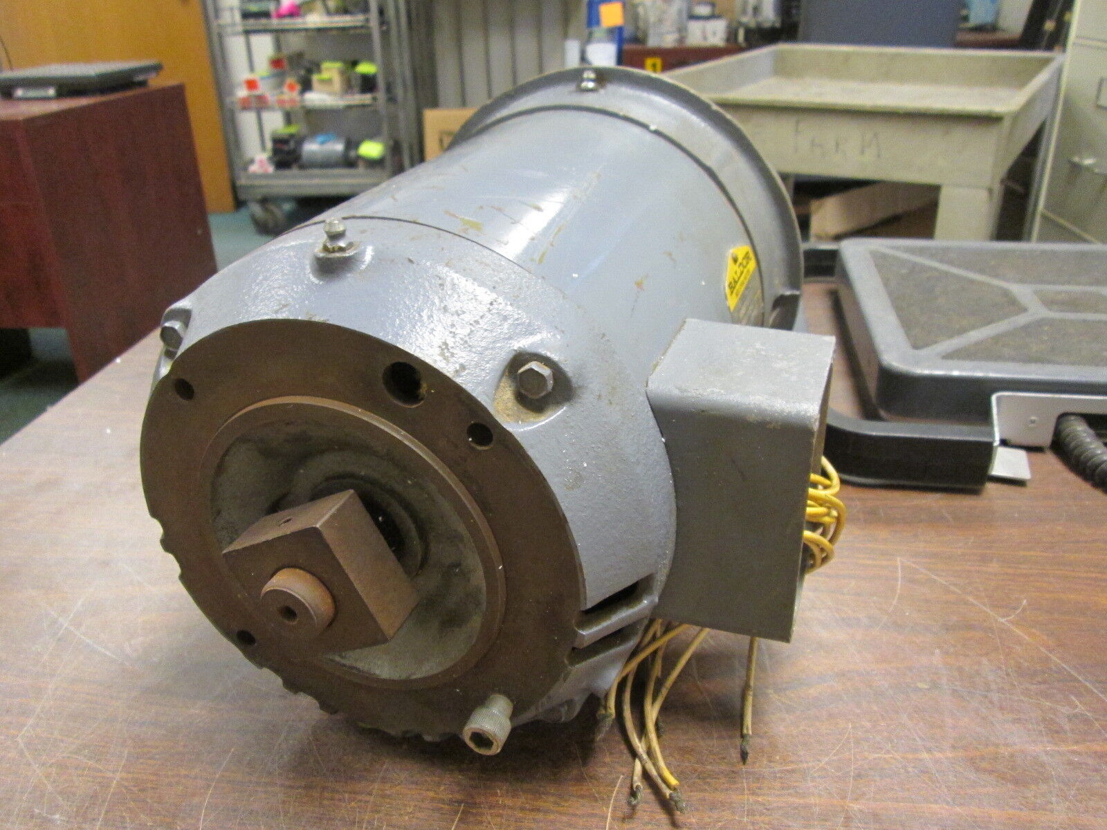 Baldor AC Motor VBM3211T 3HP 1800RPM 208-230/460V 9-8.6/4.3A FR: 182TC Used