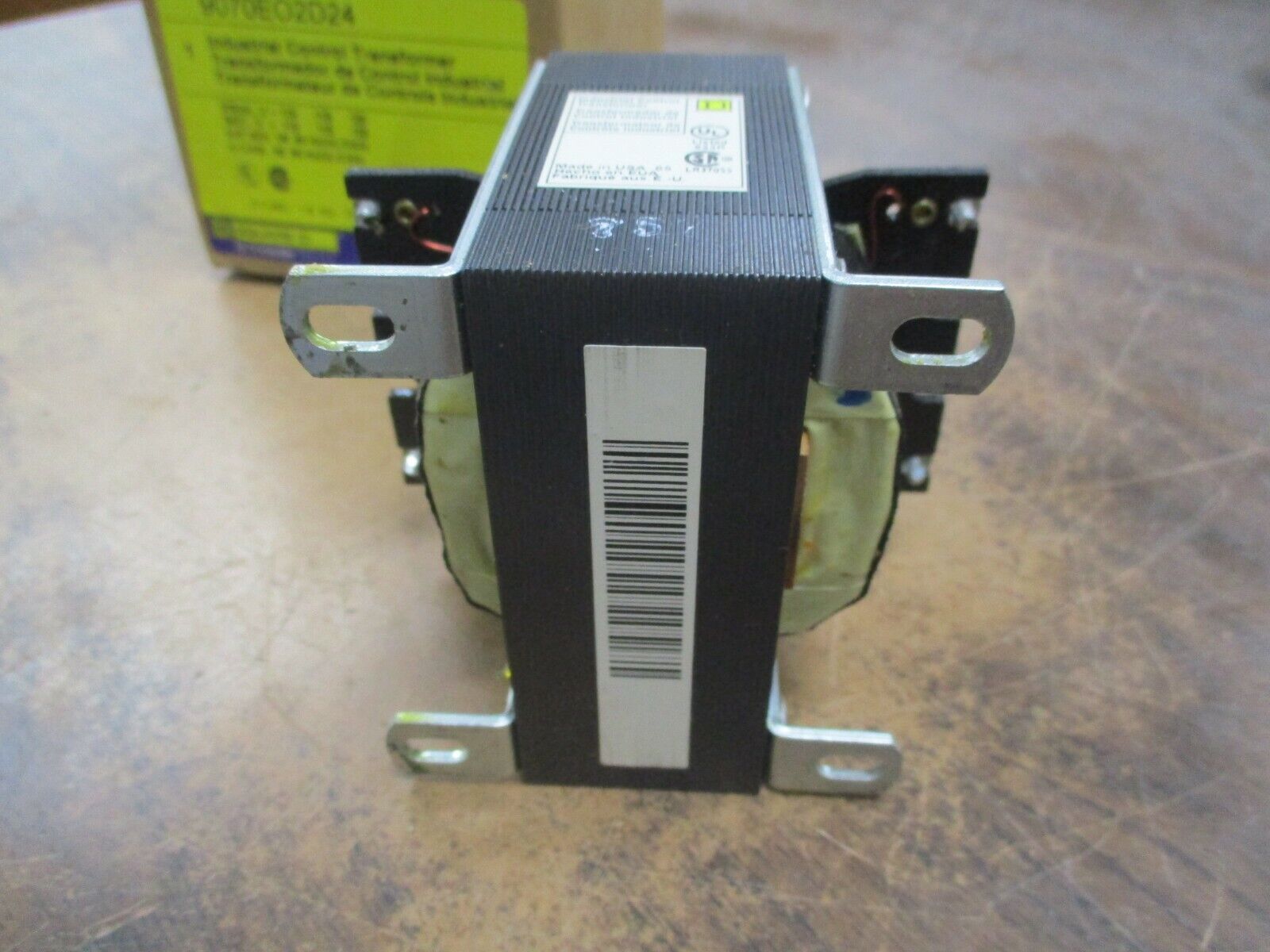 Square D Control Transformer 9070EO2D24 0.1KVA Pri:110/115/120V Sec:110/115/120V