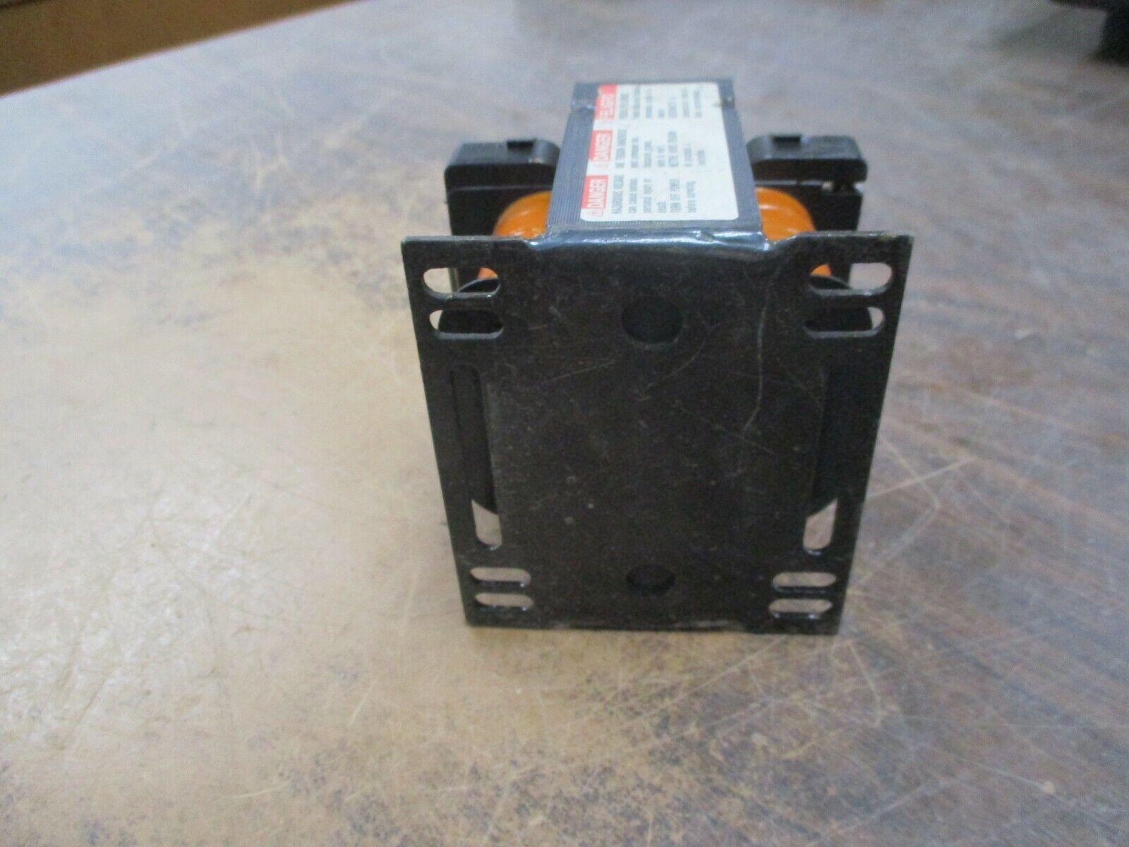 Square D Transformer 9070 TF100D1 0.100KVA Pri: 240/480V Sec: 120V 50/60Hz Used