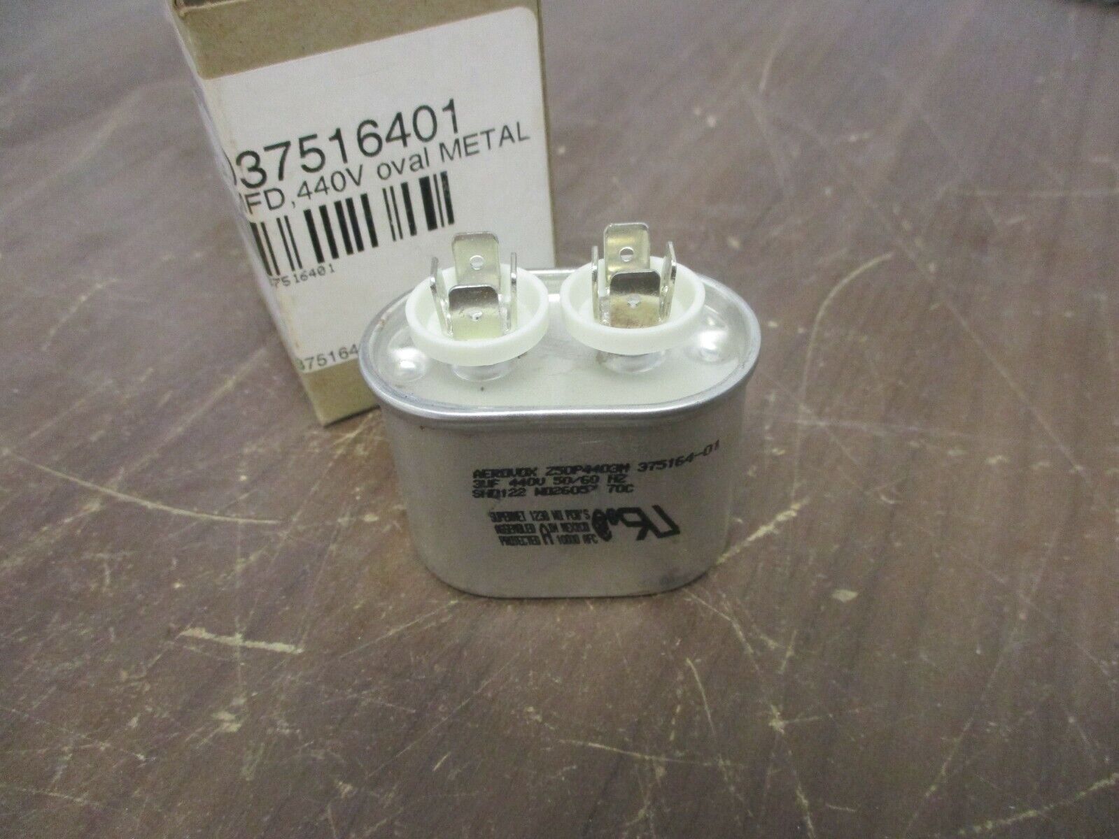 Aerovox Capacitor Z50P4403M 3uF 440V 50/60Hz New Surplus