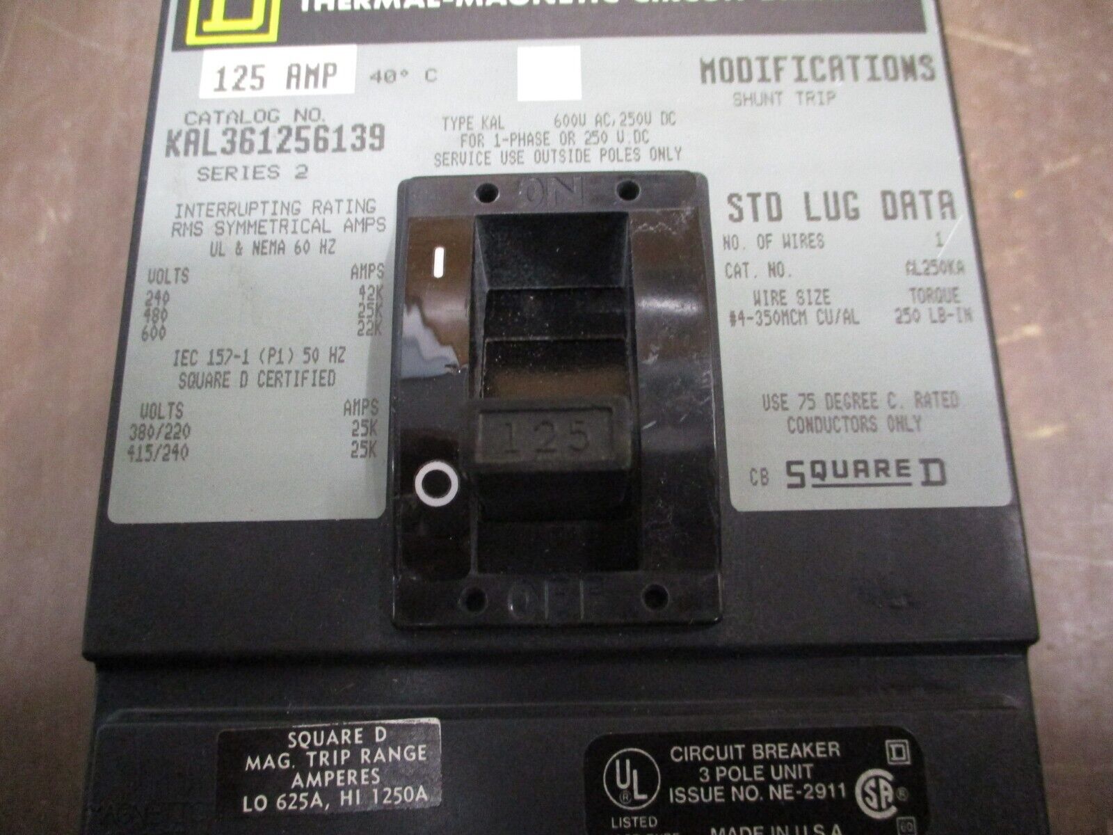 Square D Circuit Breaker KAL361256139 125A 600V 3P Used