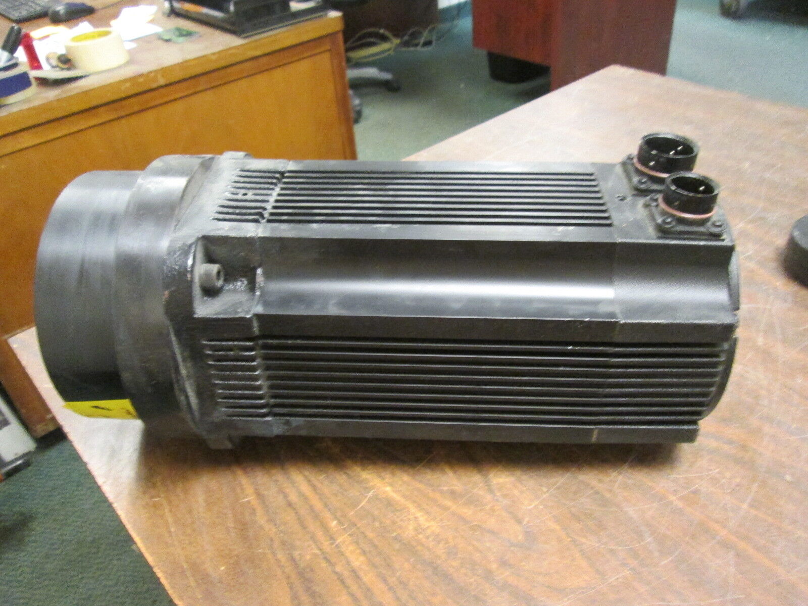 Reliance Electro-Craft Servo Motor 1326AB-B520E-21 2.85KW 3000RPM 6.64A, Used