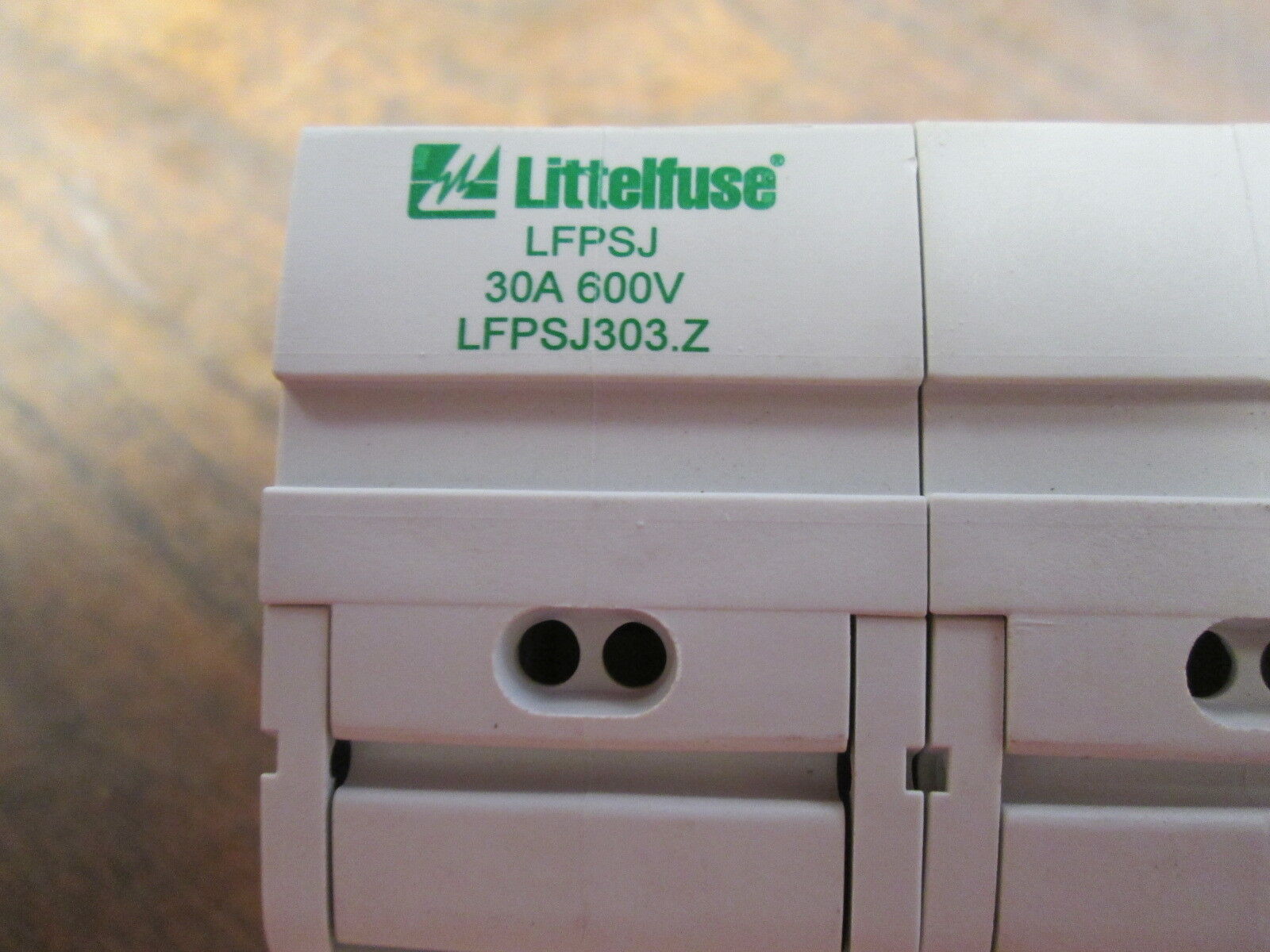 Littelfuse Fuseholder LFPSJ303.Z 30A 600V 3P w/ (3) 15A Fuses Used