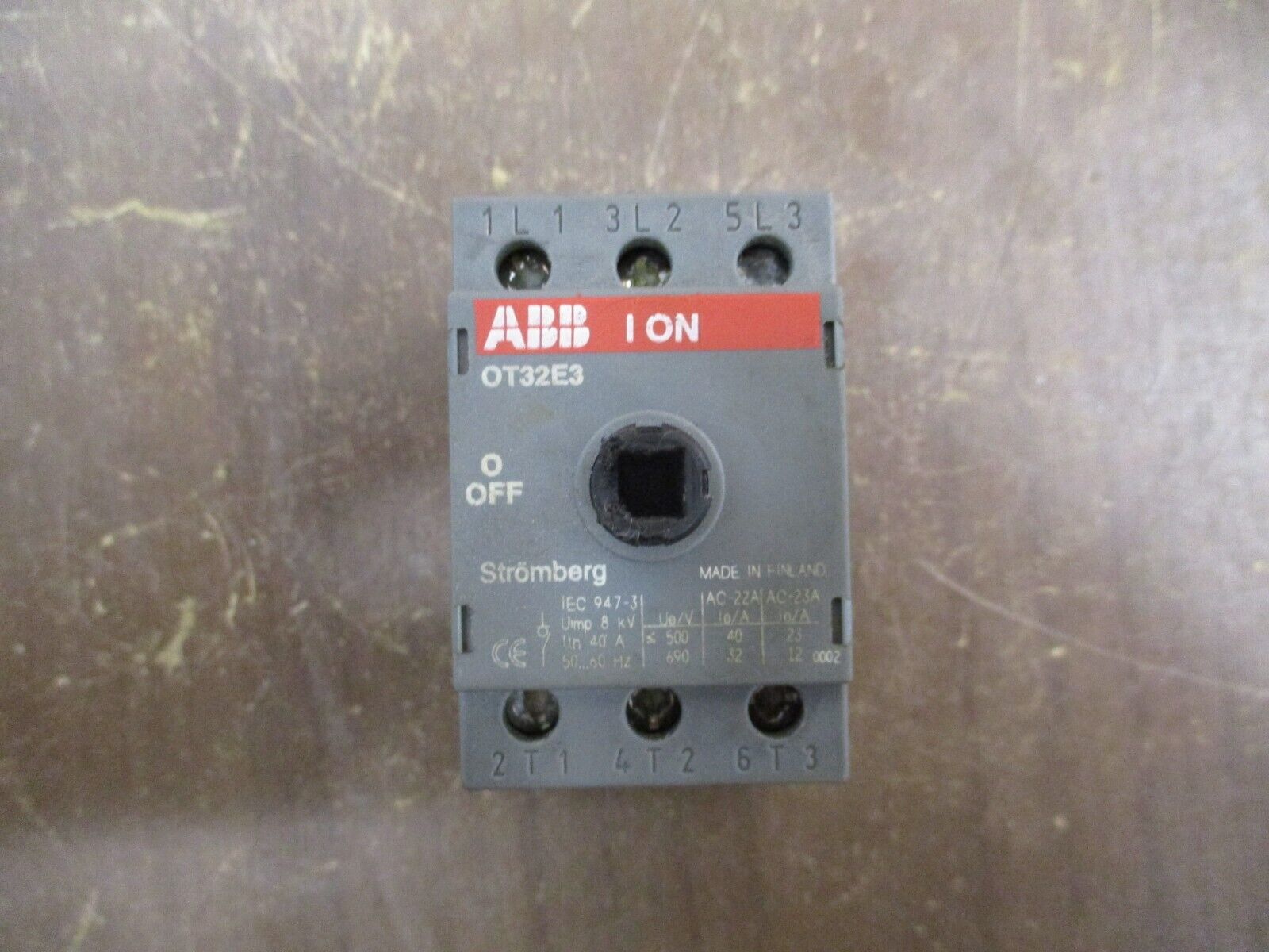 ABB Disconnect Switch OT32E3 40A 600V 3P *No Shaft/Handle* Used