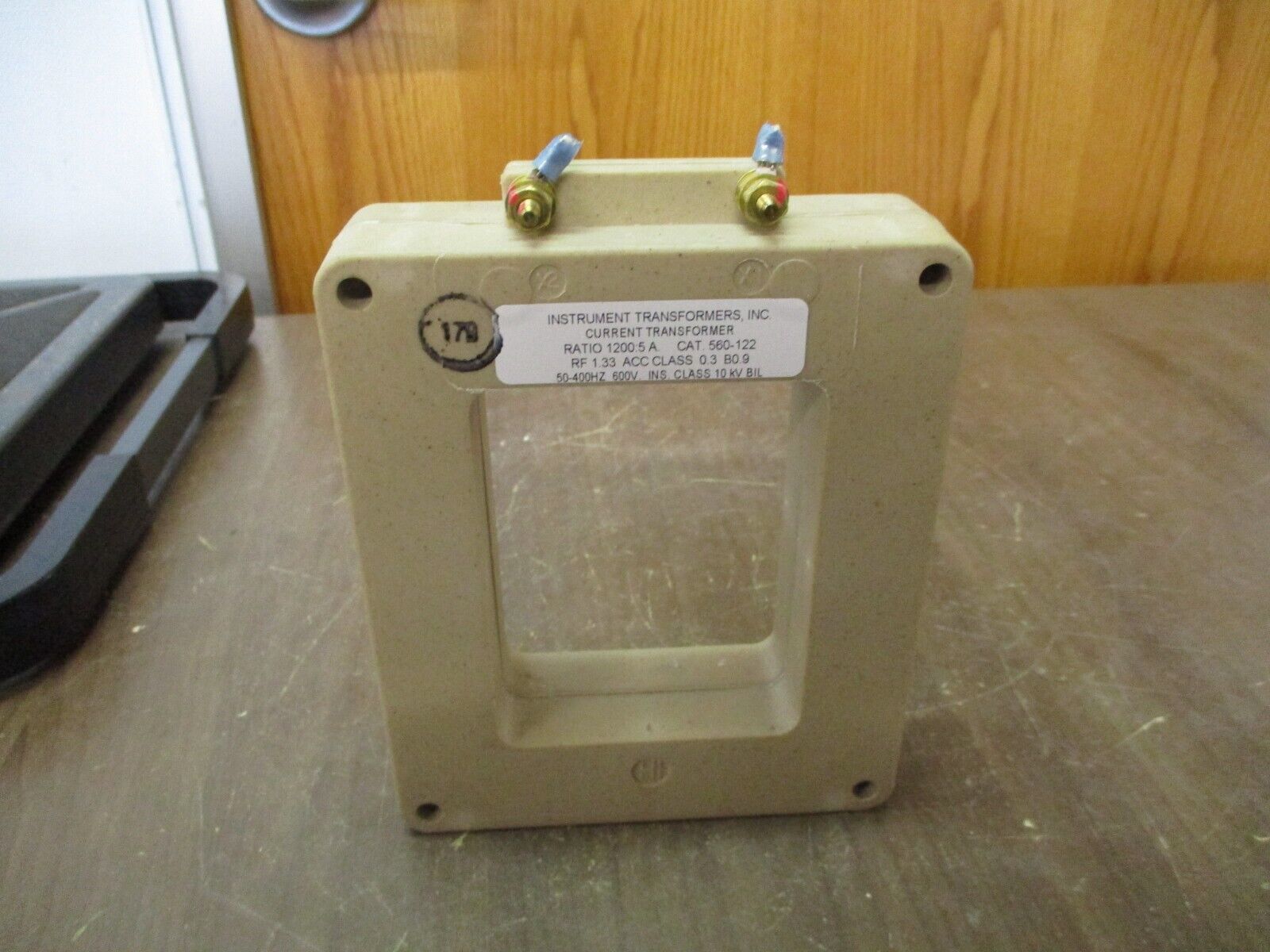 Instrument Transformers Current Transformer 560-122 Ratio 1200:5A 600V 50-400Hz