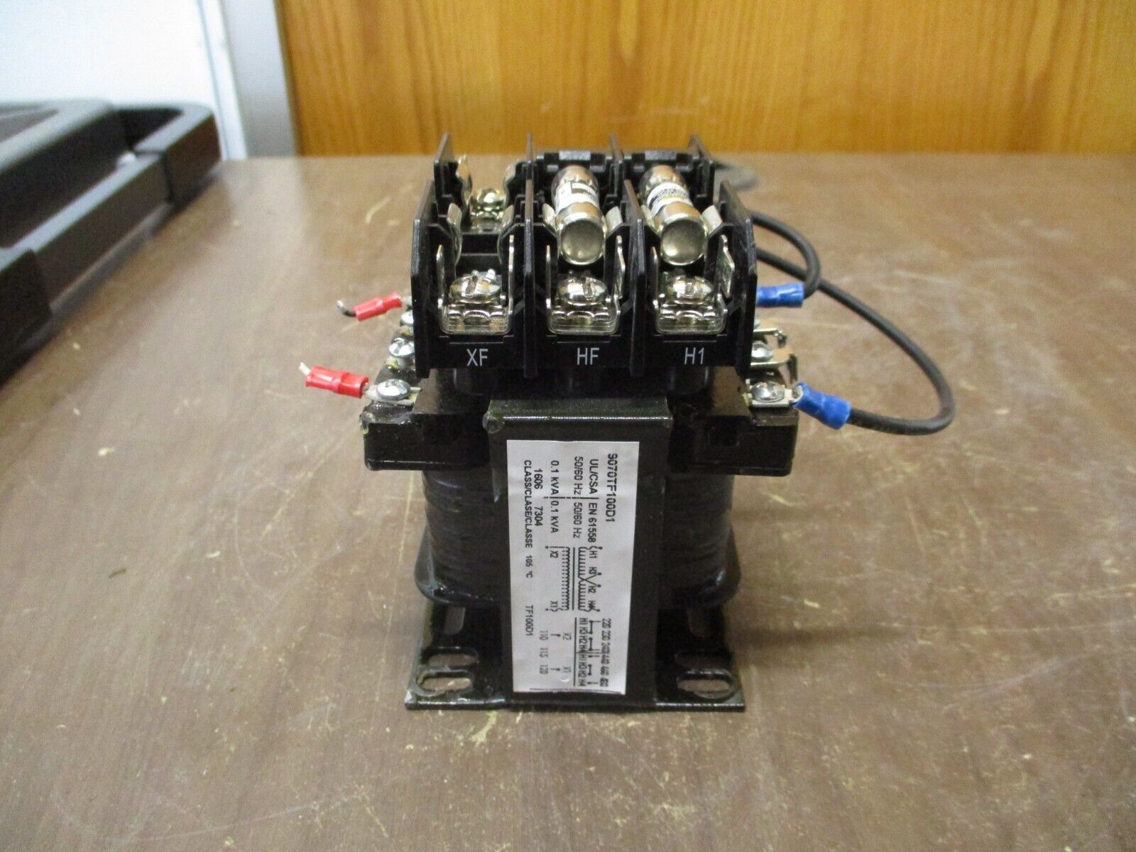 Square D Transformer 9070TF100D1 0.1kVA Pri: 240/480V Sec: 120V 50/60Hz Used