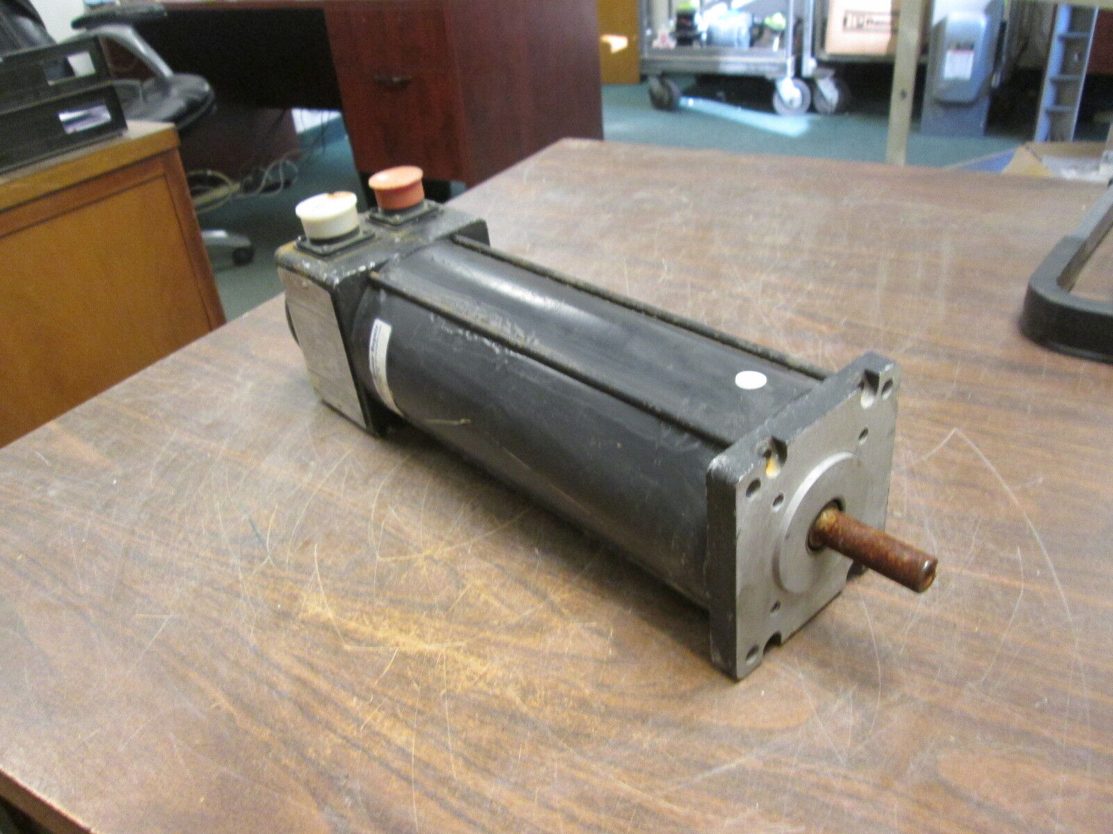 Allen-Bradley AC Servo Motor 1326AB-A3E-11 1.2KW 3000RPM 7.8A Used